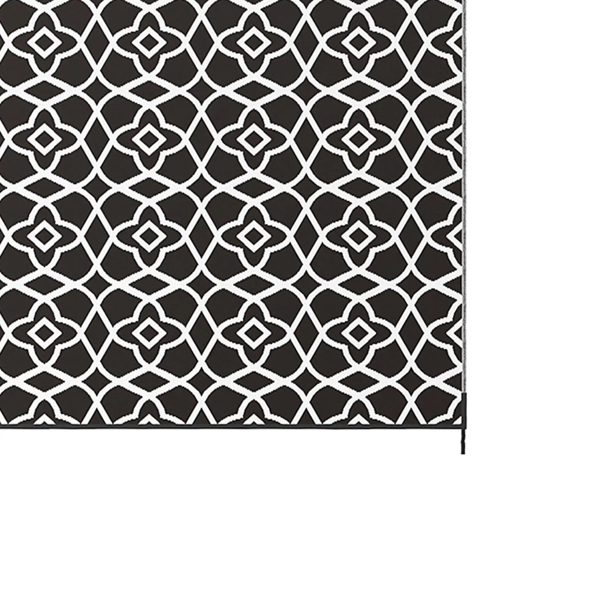 Reversible Outdoor Rug, Waterproof, 9' x 18', Clover, Black and White Outdoor Reversible Rugs at Gallery Canada
