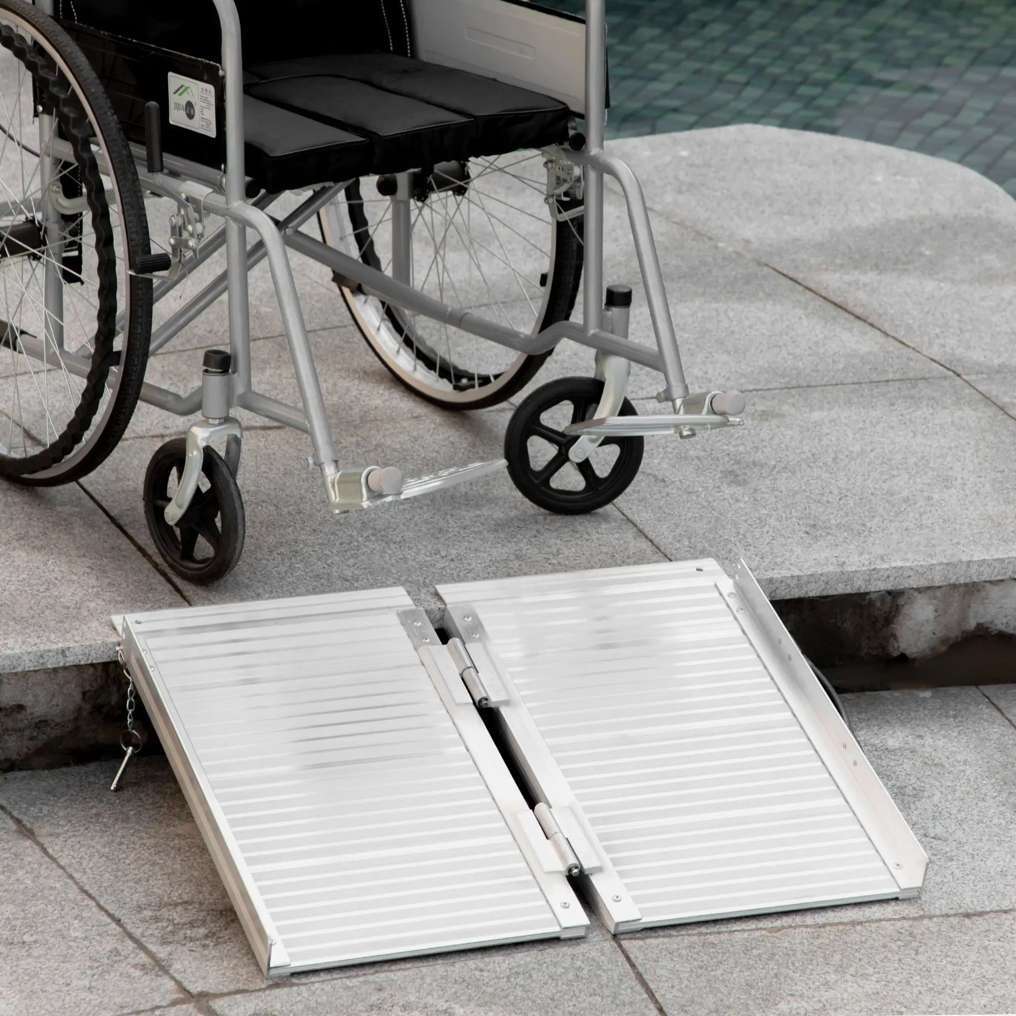 Textured Aluminum Folding Wheelchair Ramp, 2', Portable Threshold Ramp Knee Walker & Wheelchair Ramps at Gallery Canada