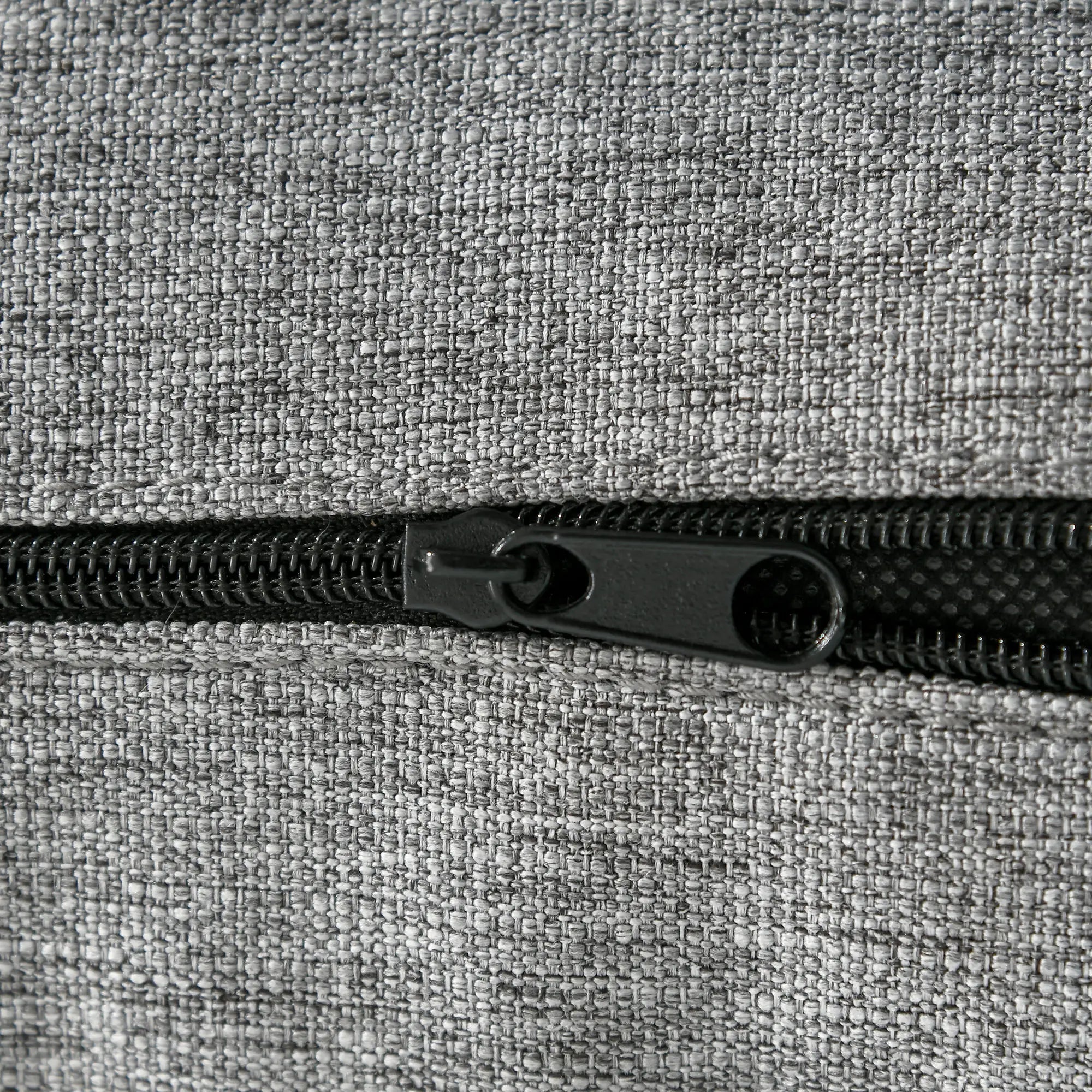 Traditional Double Sofa, Sponge Padding, Rubber Wood Leg, 2 Seater, Nail Head Accent 2-Seater Sofas at Gallery Canada