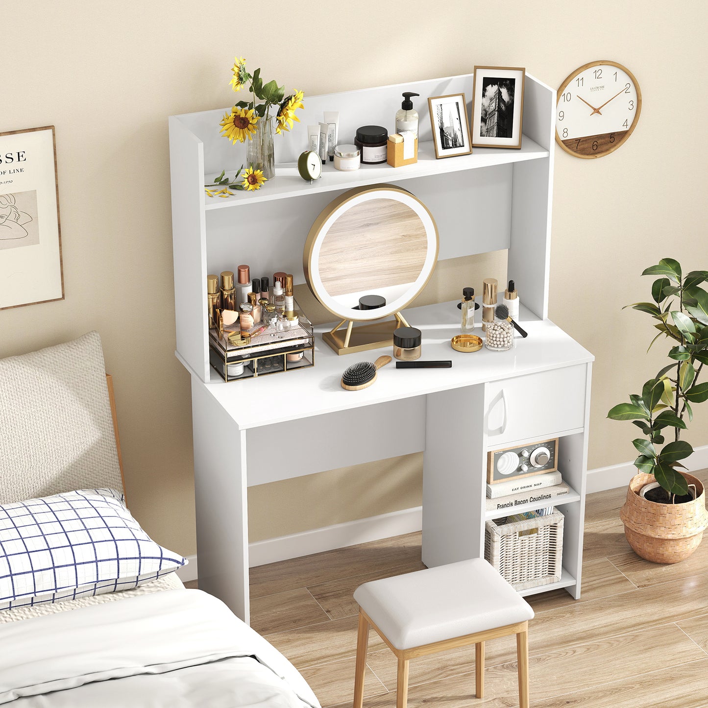 Home Office Desk With Display Shelf, 2 Open Shelves, White Computer Desks at Gallery Canada