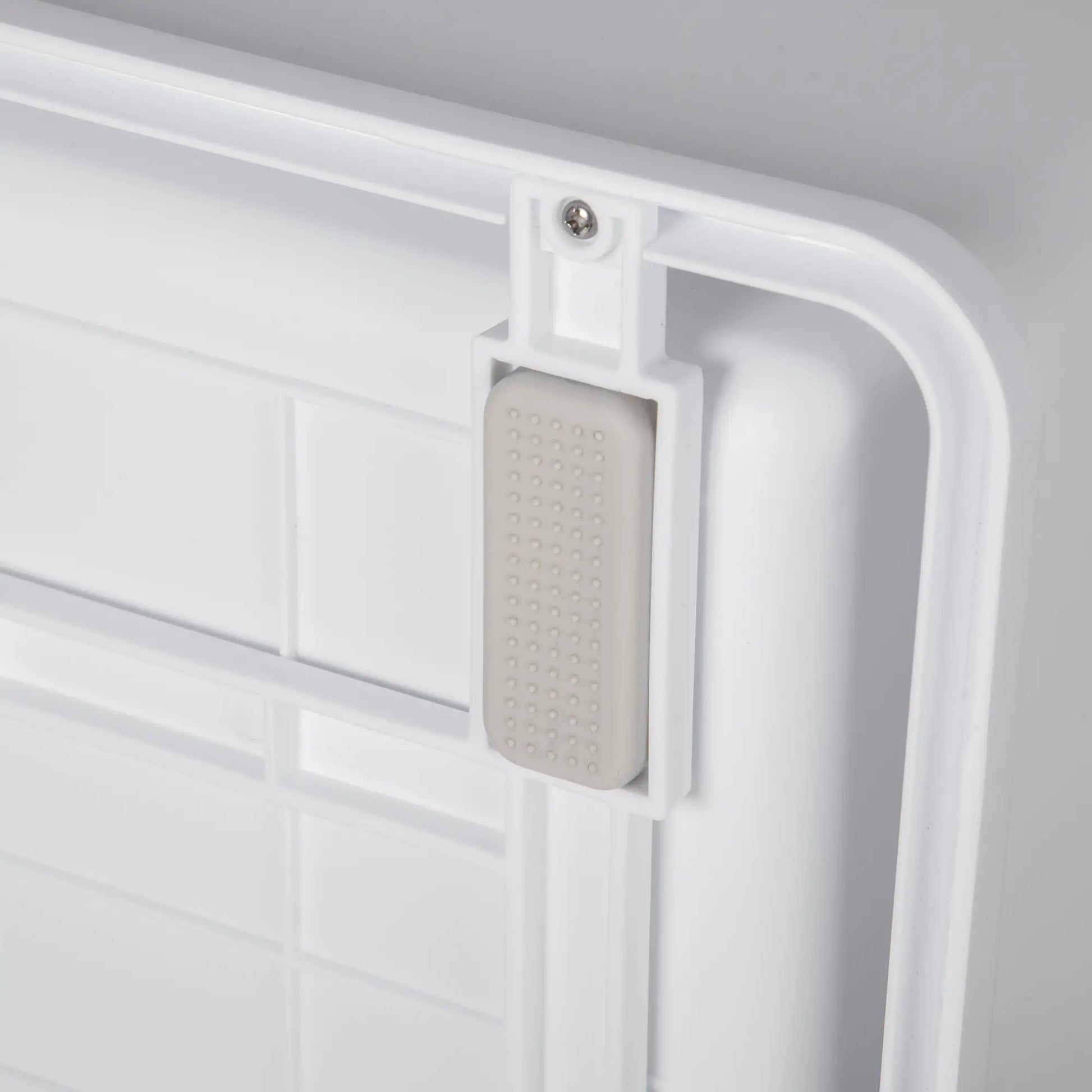 Enclosed Kitty Litter Box, Large, With Scoop, Tray, Green Cat Litter Box Enclosures at Gallery Canada