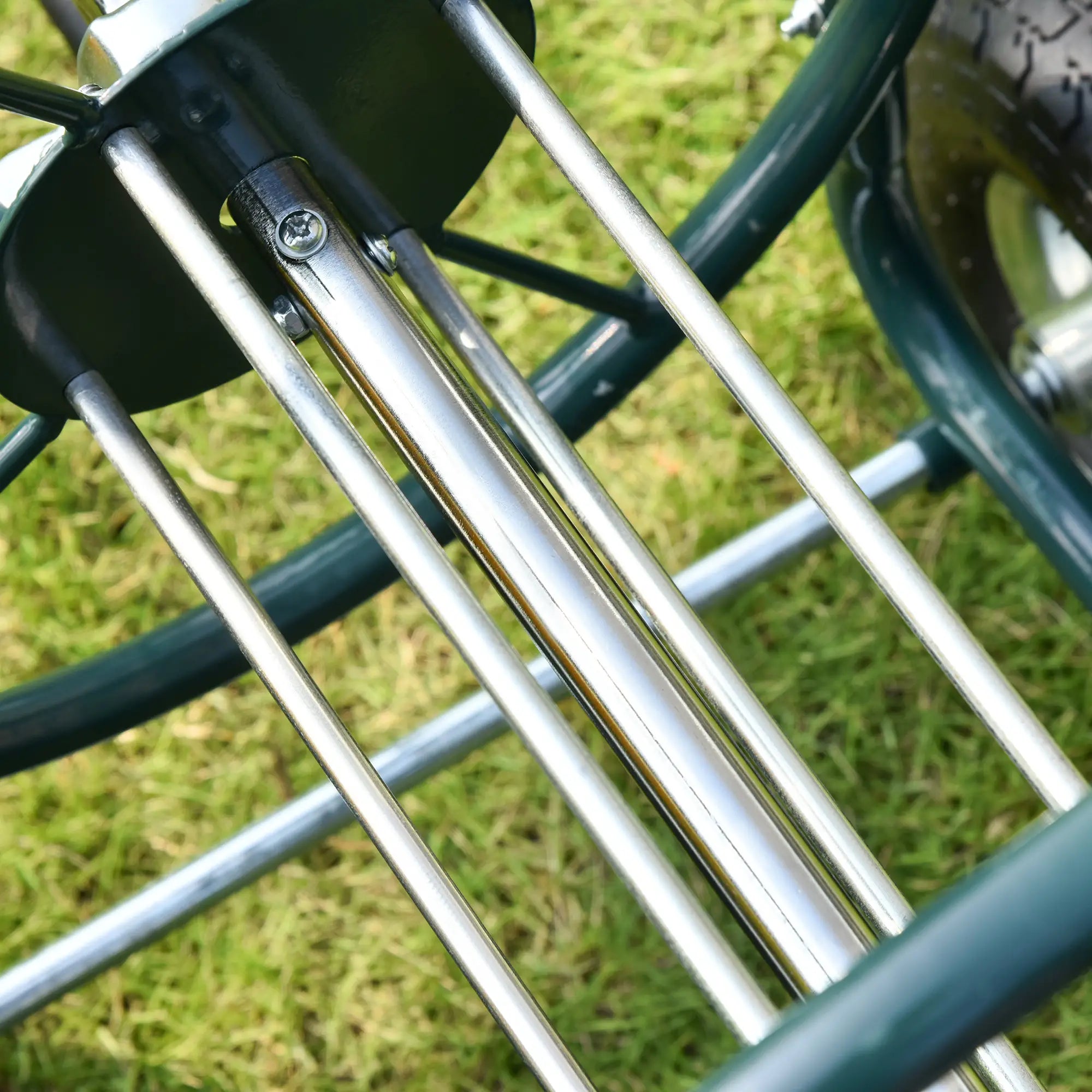 Portable Garden Hose Reel Cart, 4 Wheels, Storage Basket Folding Garden Carts at Gallery Canada