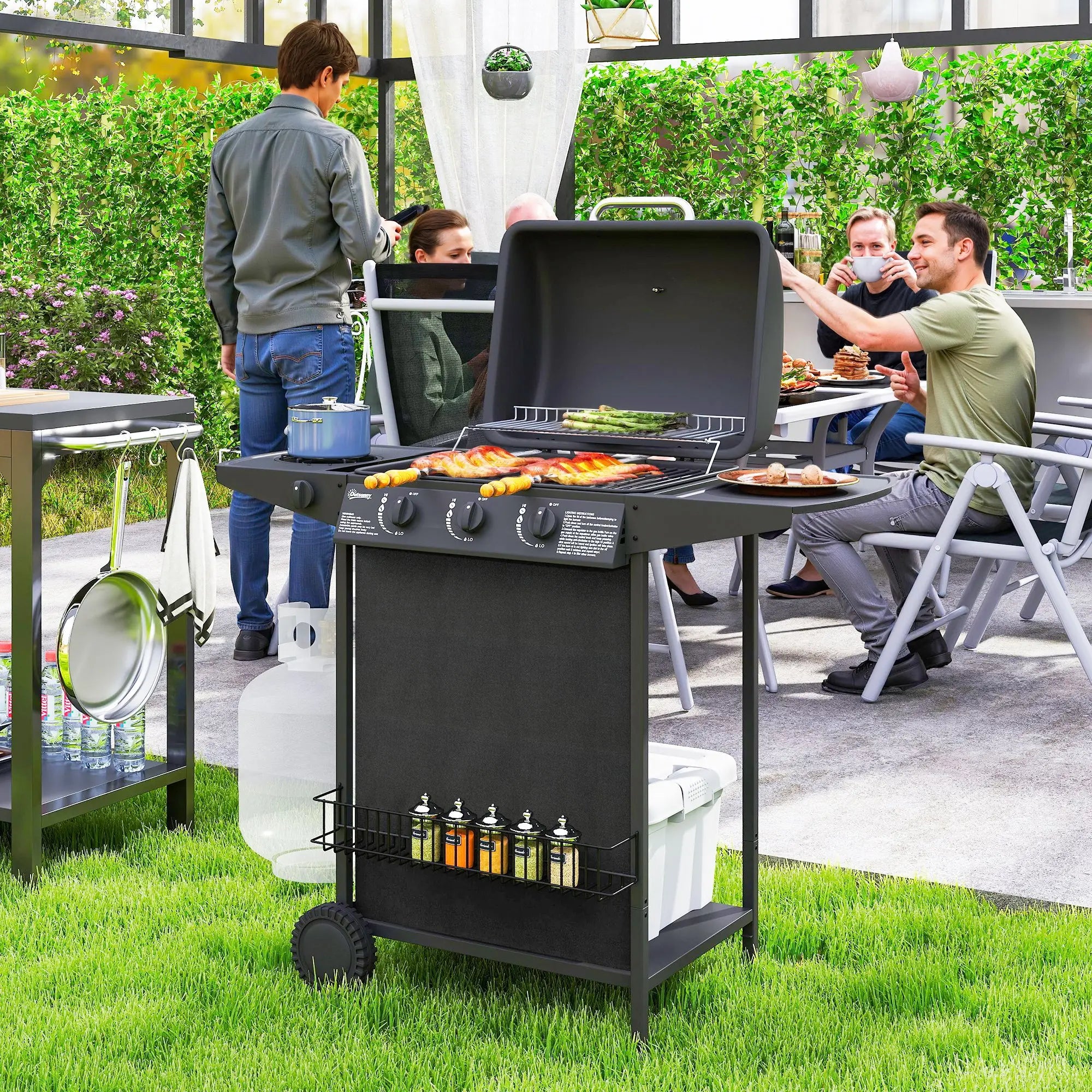 3+1 Burner Propane Gas BBQ Grill, Portable With Side Burner, Thermometer, Black Propane Gas Grills at Gallery Canada