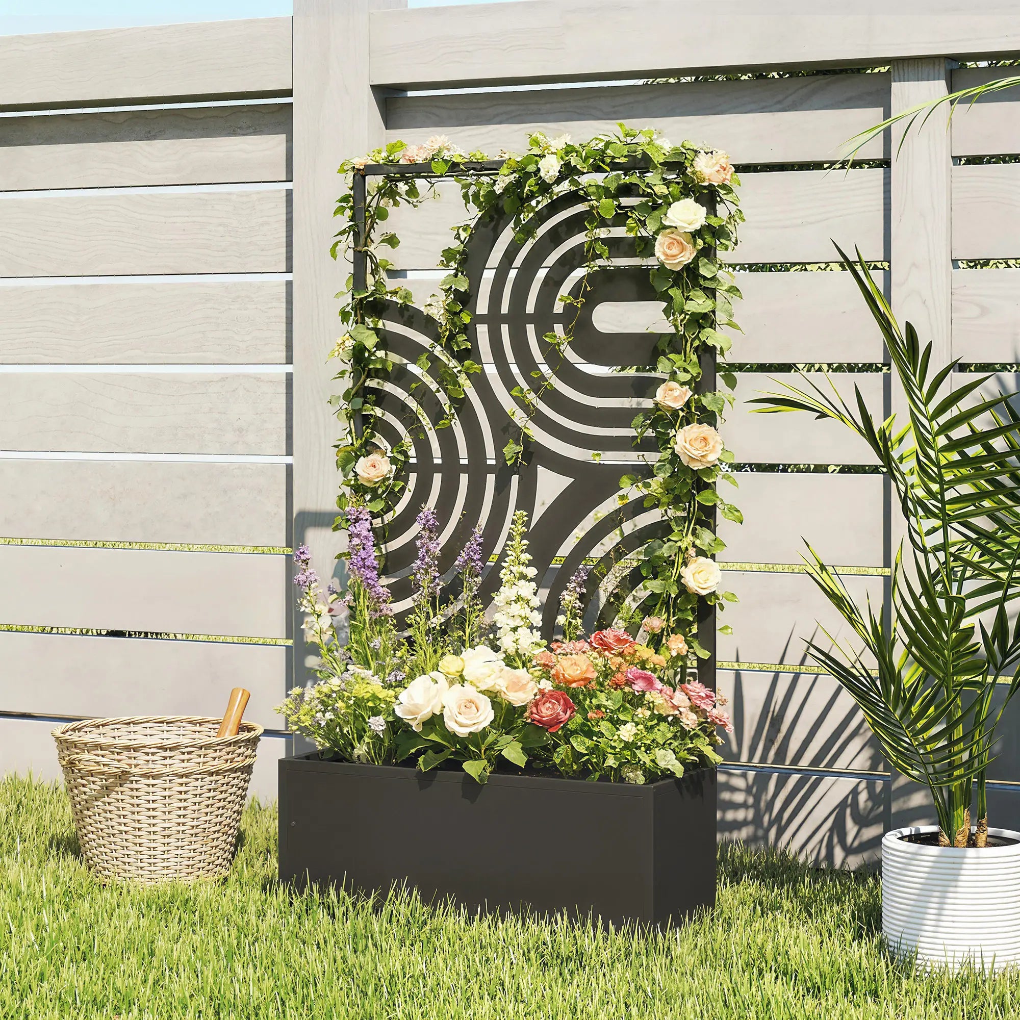 Metal Planter Box With Trellis, 44.5