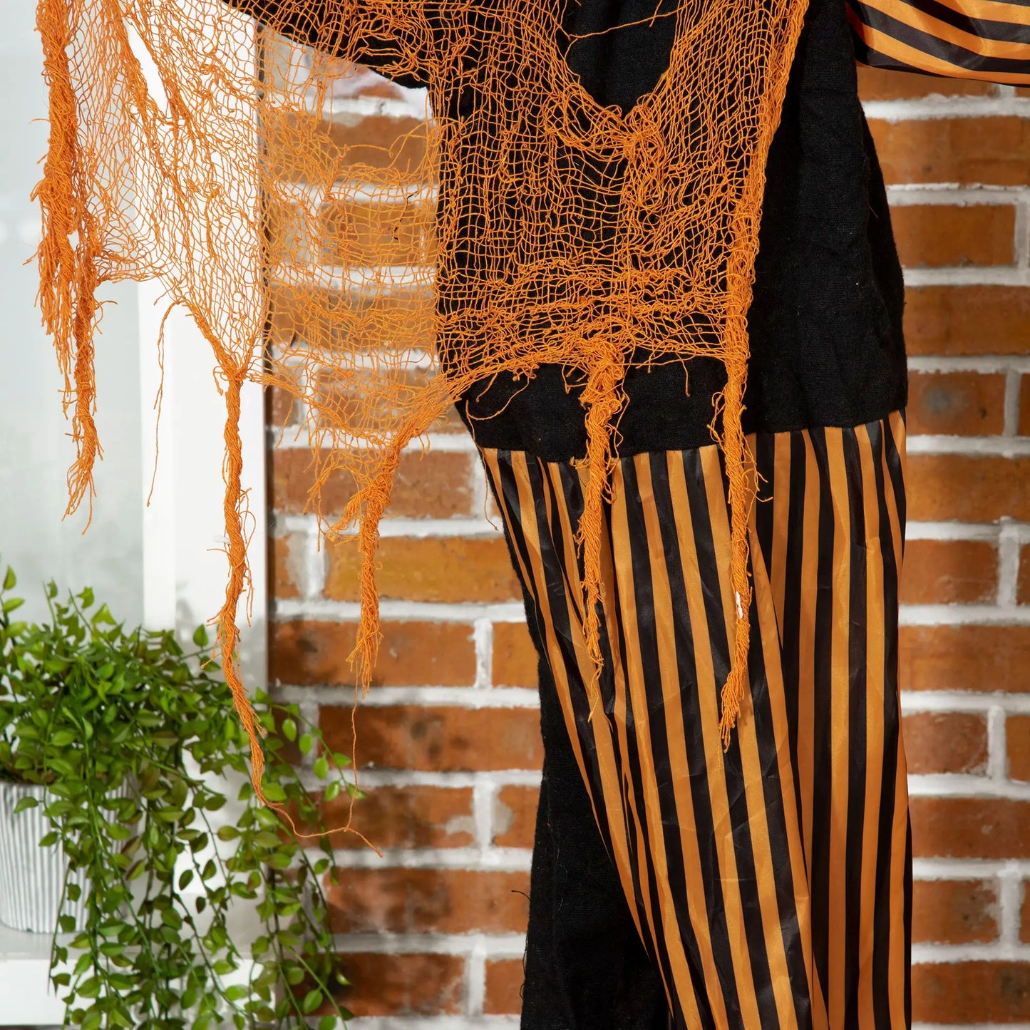 5ft Outdoor Halloween Decoration, Talking Circus Clown, Sound Motion Activated Halloween Decorations at Gallery Canada