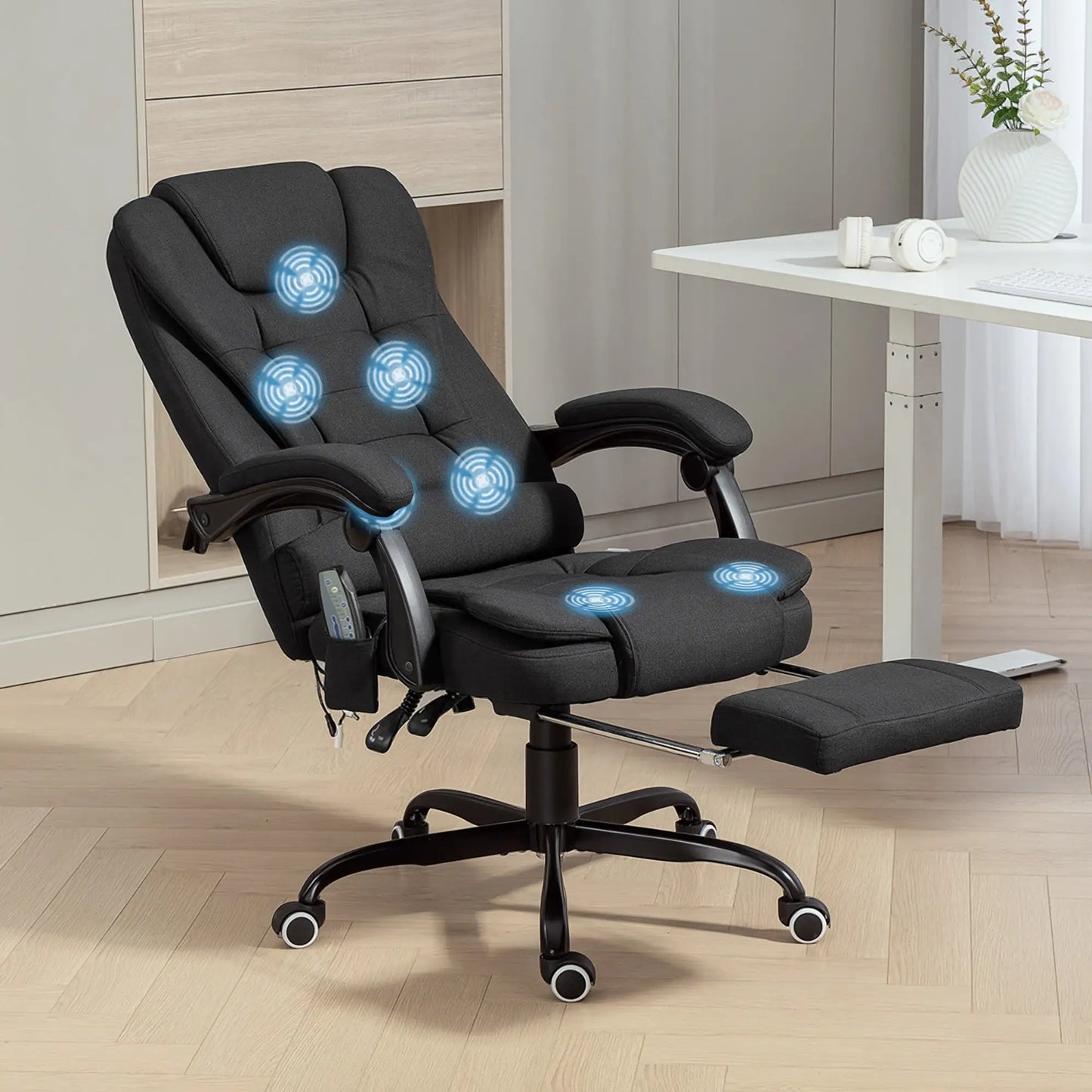 7-Point Vibrating Massage Chair, Reclining Office Chair with Footrest, Black Massage Chairs at Gallery Canada