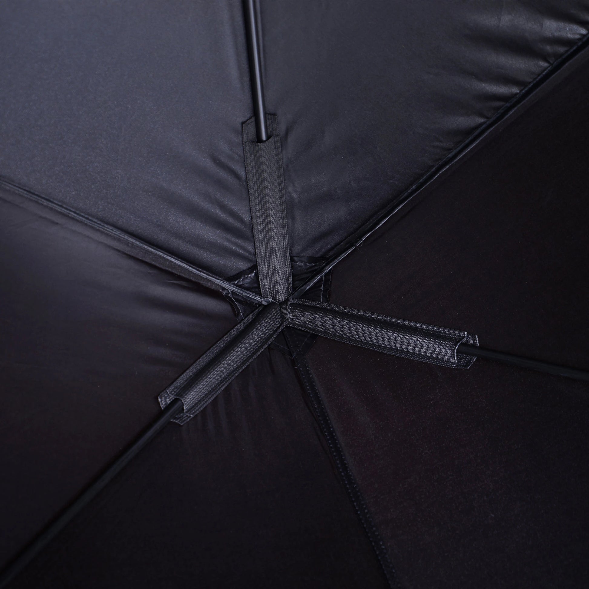 2 Person Ice Fishing Tent, Shelter with Carry Bag, Black Ice Fishing Tents at Gallery Canada