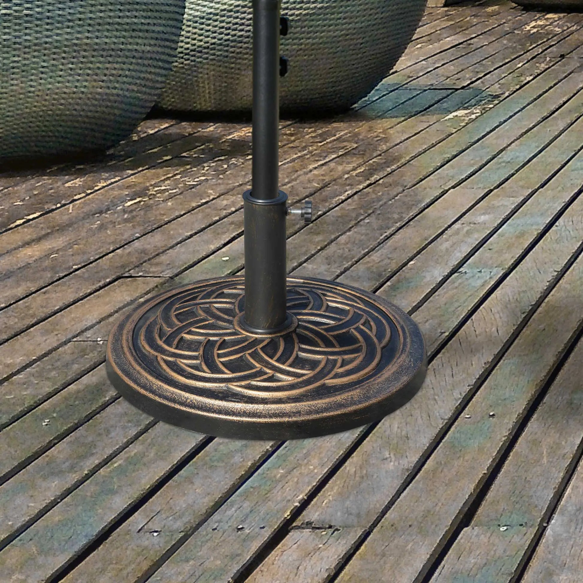 25 lb Heavy Duty Patio Umbrella Base, Round Stand, Outdoor, Bronze Umbrella Bases at Gallery Canada