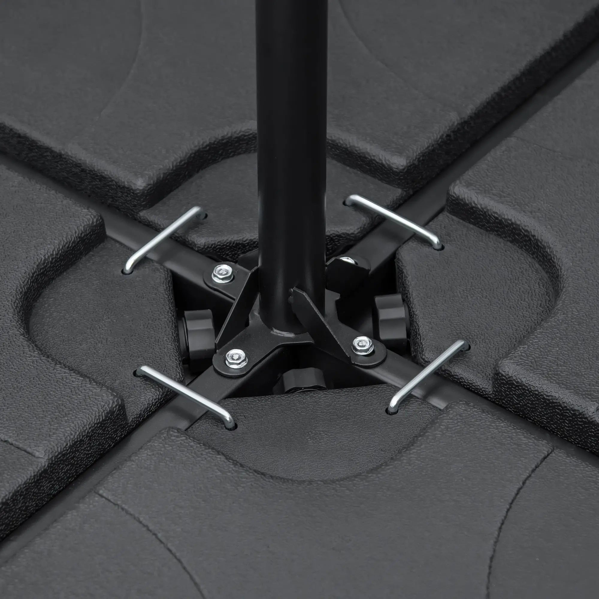 4 Piece Umbrella Base Stand, U Locking, 132 lb Water or 172 lb Sand, Black Umbrella Bases at Gallery Canada