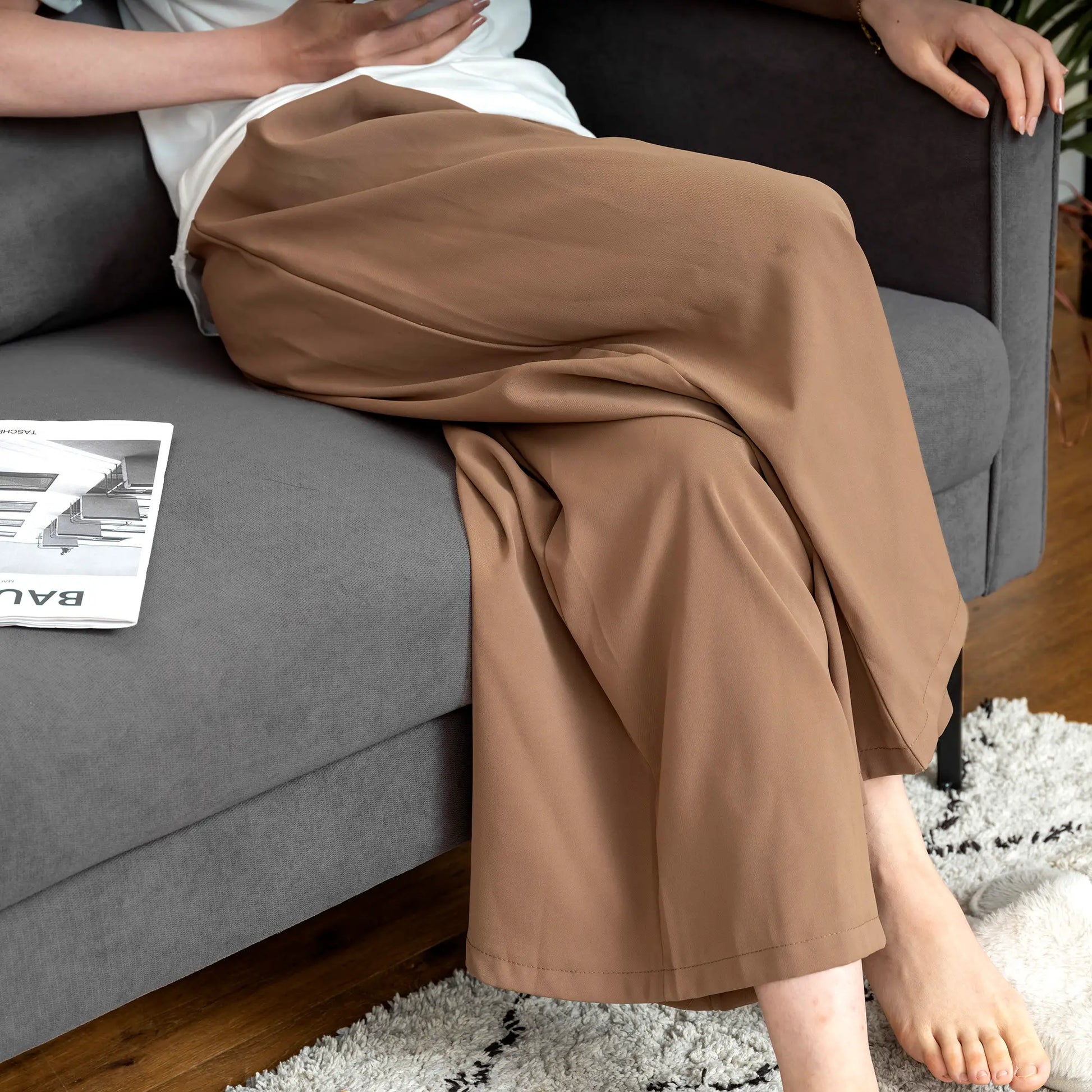 2 Seater Sofa, Small Size, Modern Couch with High-Resilience Foam, Grey 2-Seater Sofas at Gallery Canada