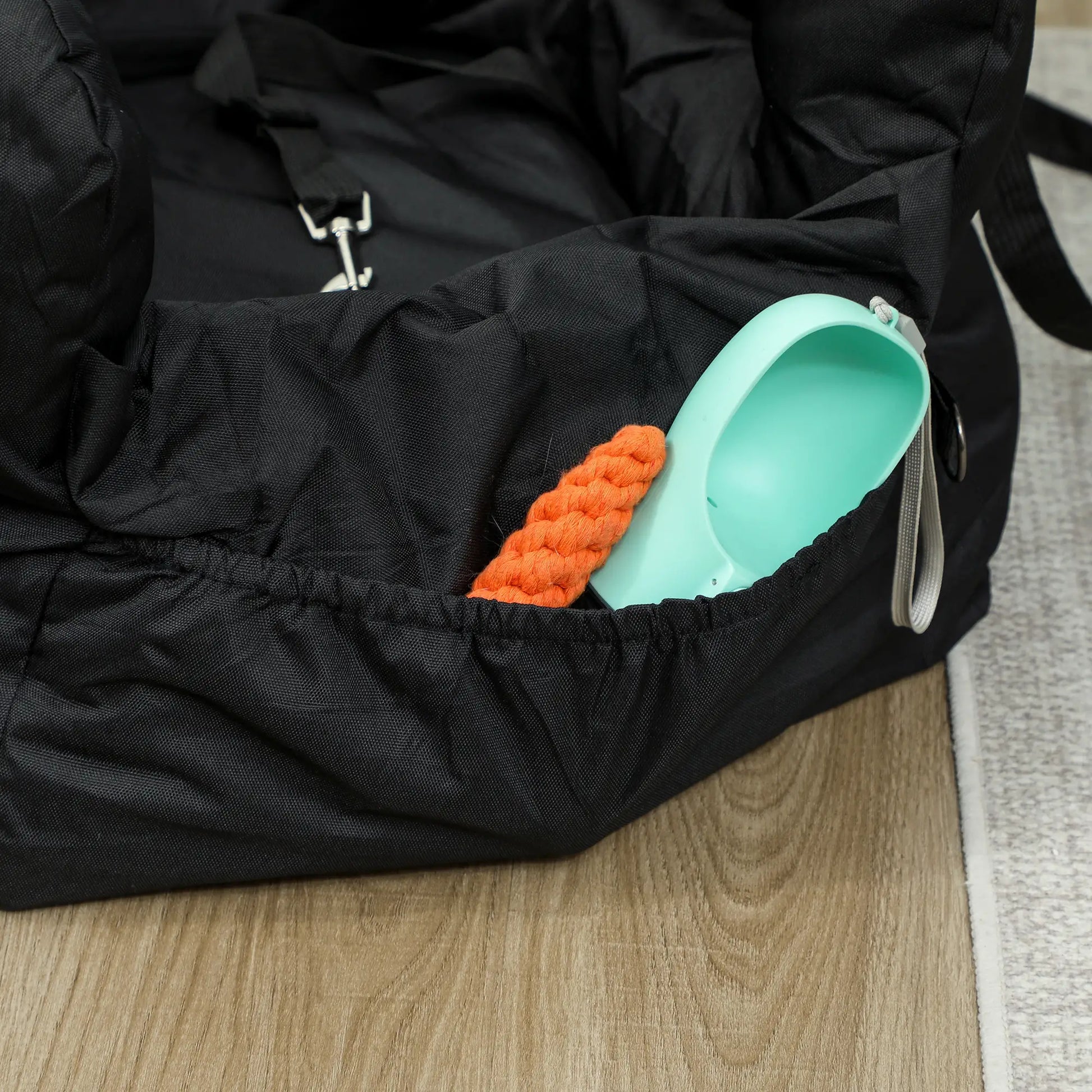 Dog Car Seat for Small Pets, Machine Washable, with Cushion, Black Dog Bike Trailers & Strollers at Gallery Canada