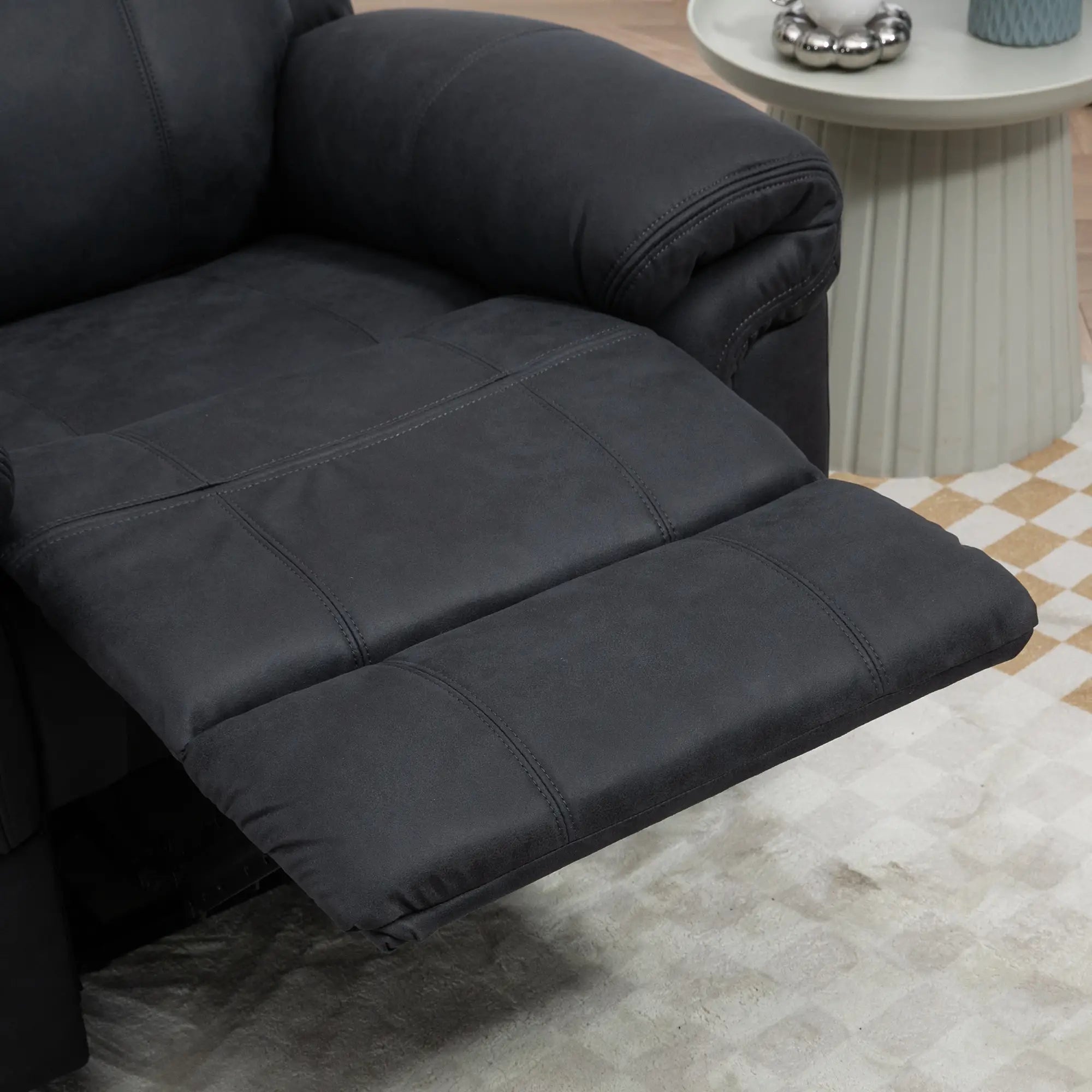 Manual Recliner Chair with Vibration Massage, Black Single Sofas at Gallery Canada