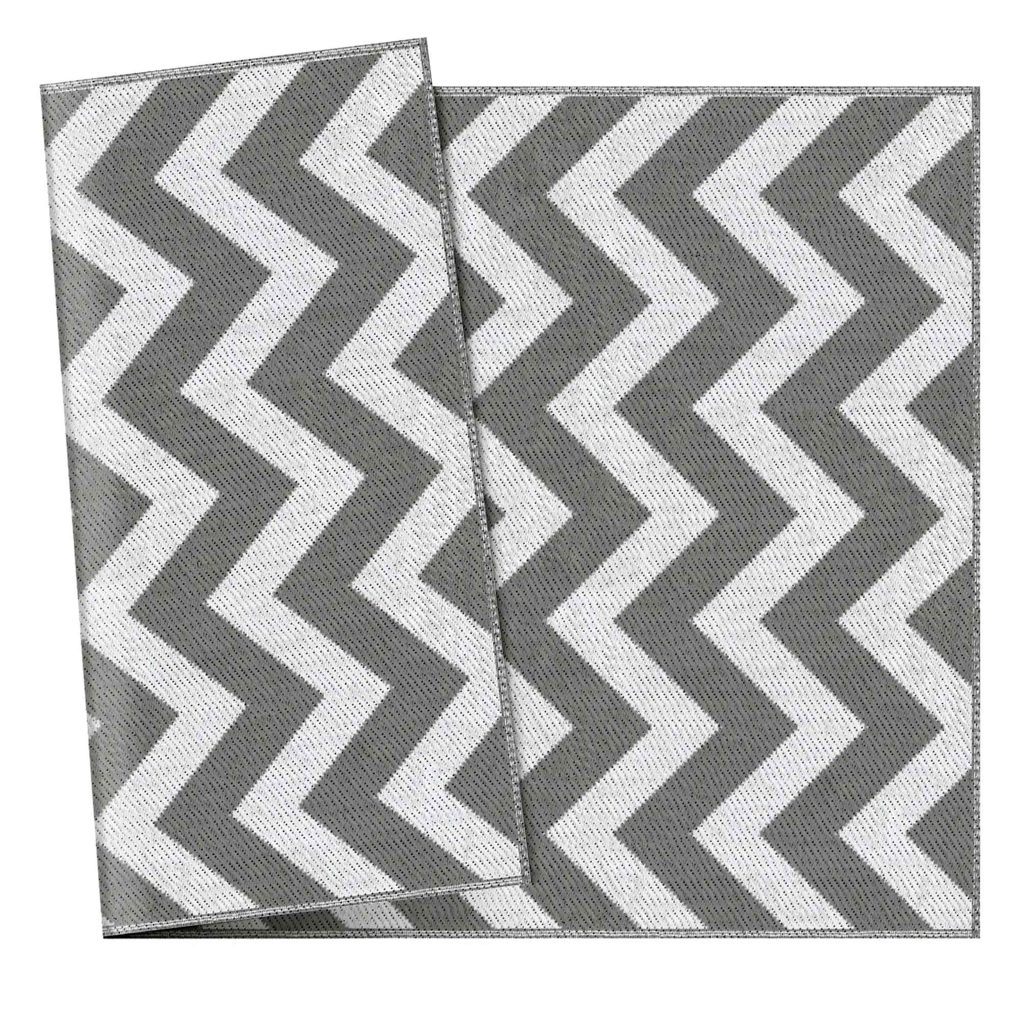 Reversible Outdoor RV Rug, 4' x 6', Patio Floor Mat, Grey & White Garden Decor at Gallery Canada