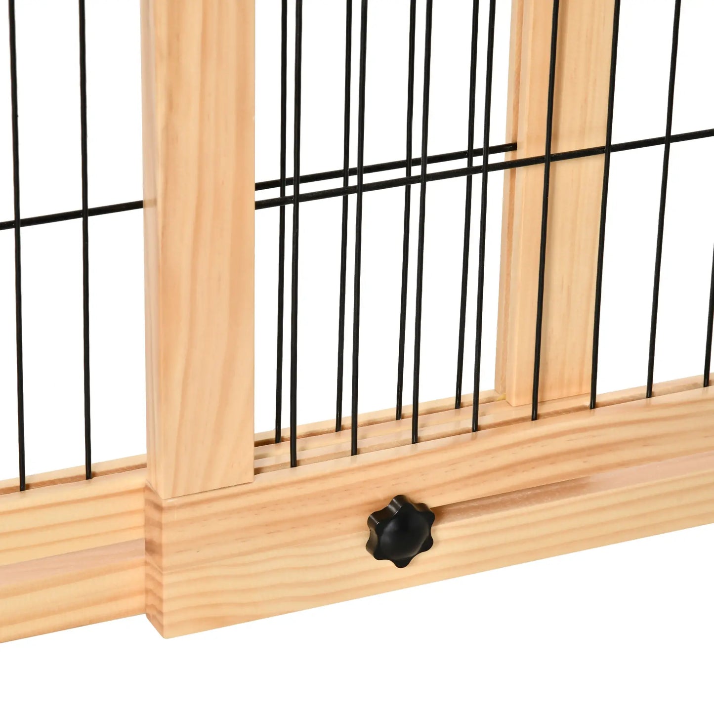41"-72" Wooden Pet Gate, Freestanding with Support Feet, Natural Houses, Kennels & Pens at Gallery Canada