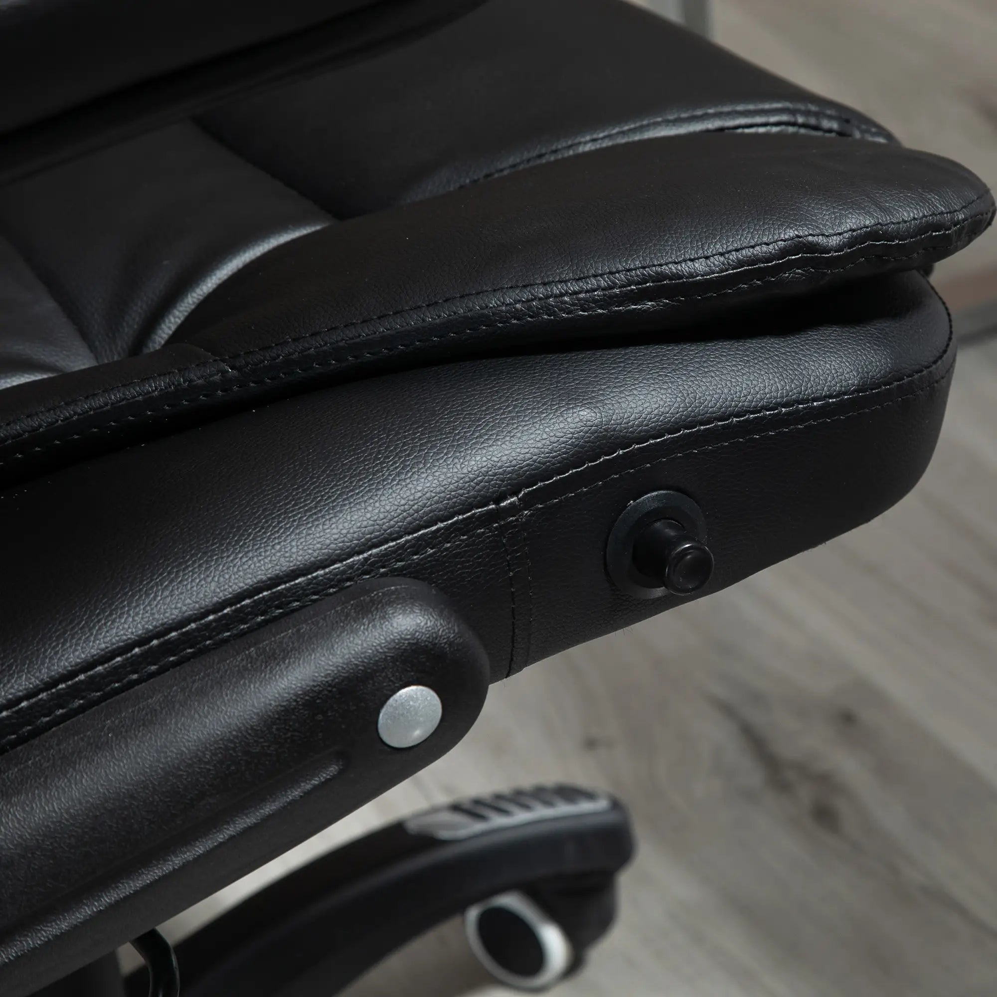 PU Leather Executive Recliner Office Chair, Swivel Wheels, Adjustable Height, Black Executive & Manager Chairs at Gallery Canada