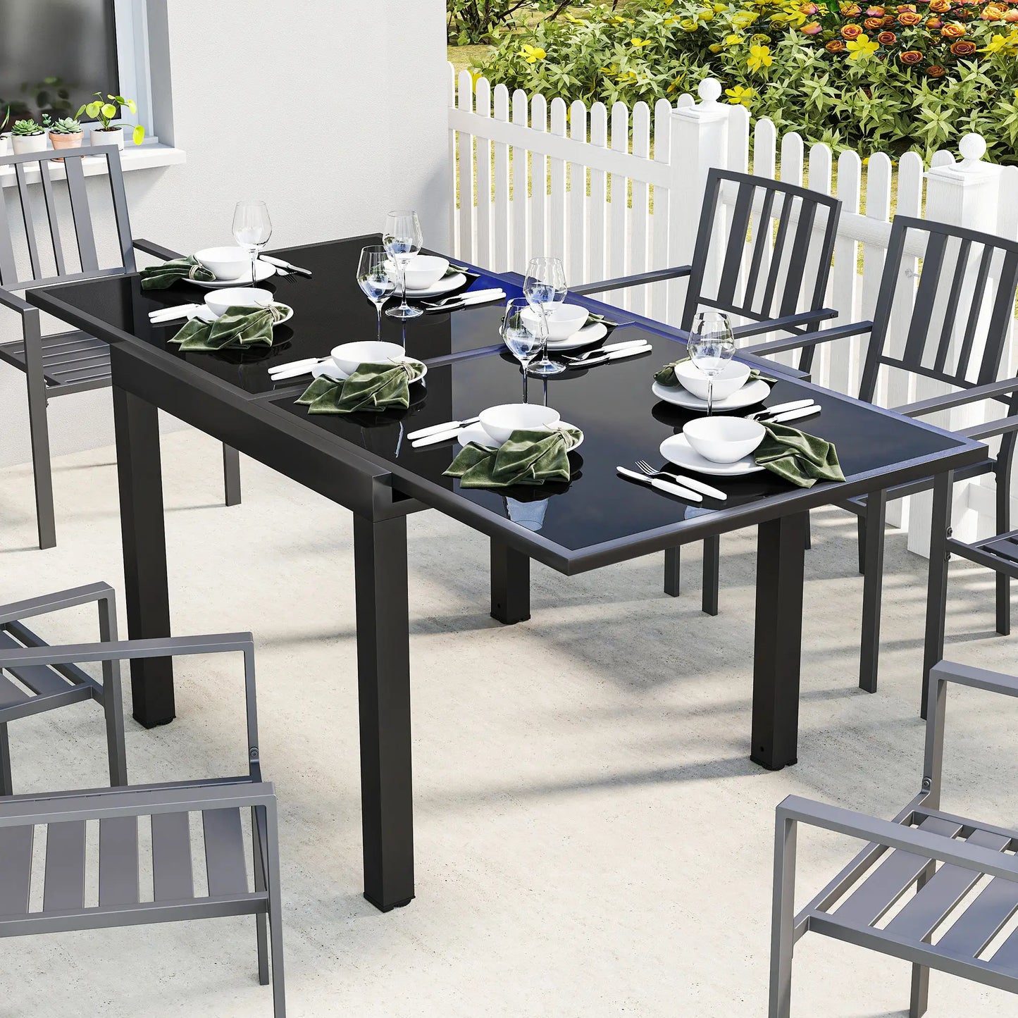 Aluminum Expandable Dining Table, Tempered Glass Tabletop, Black Patio Dining Tables at Gallery Canada