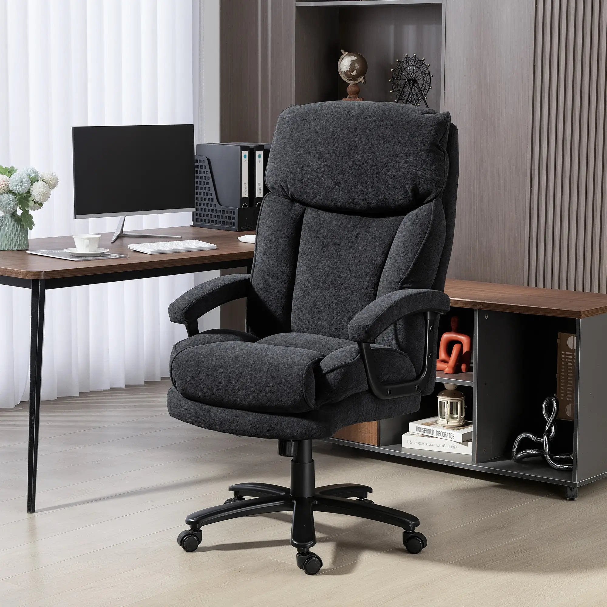 Heavy Duty Executive Office Chair, 450 lbs, Black Executive & Manager Chairs at Gallery Canada