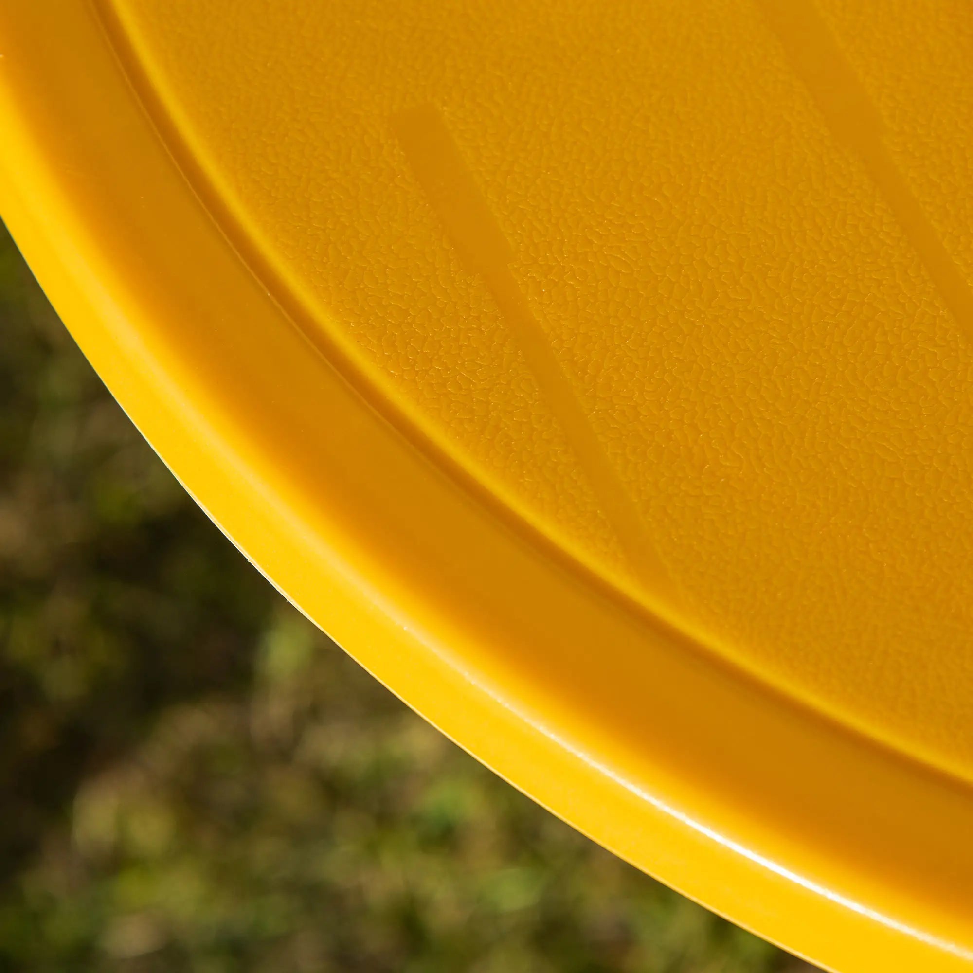 Kids Folding Picnic Table Chair Set with Adjustable Umbrella, Yellow Kids Outdoor Furniture at Gallery Canada