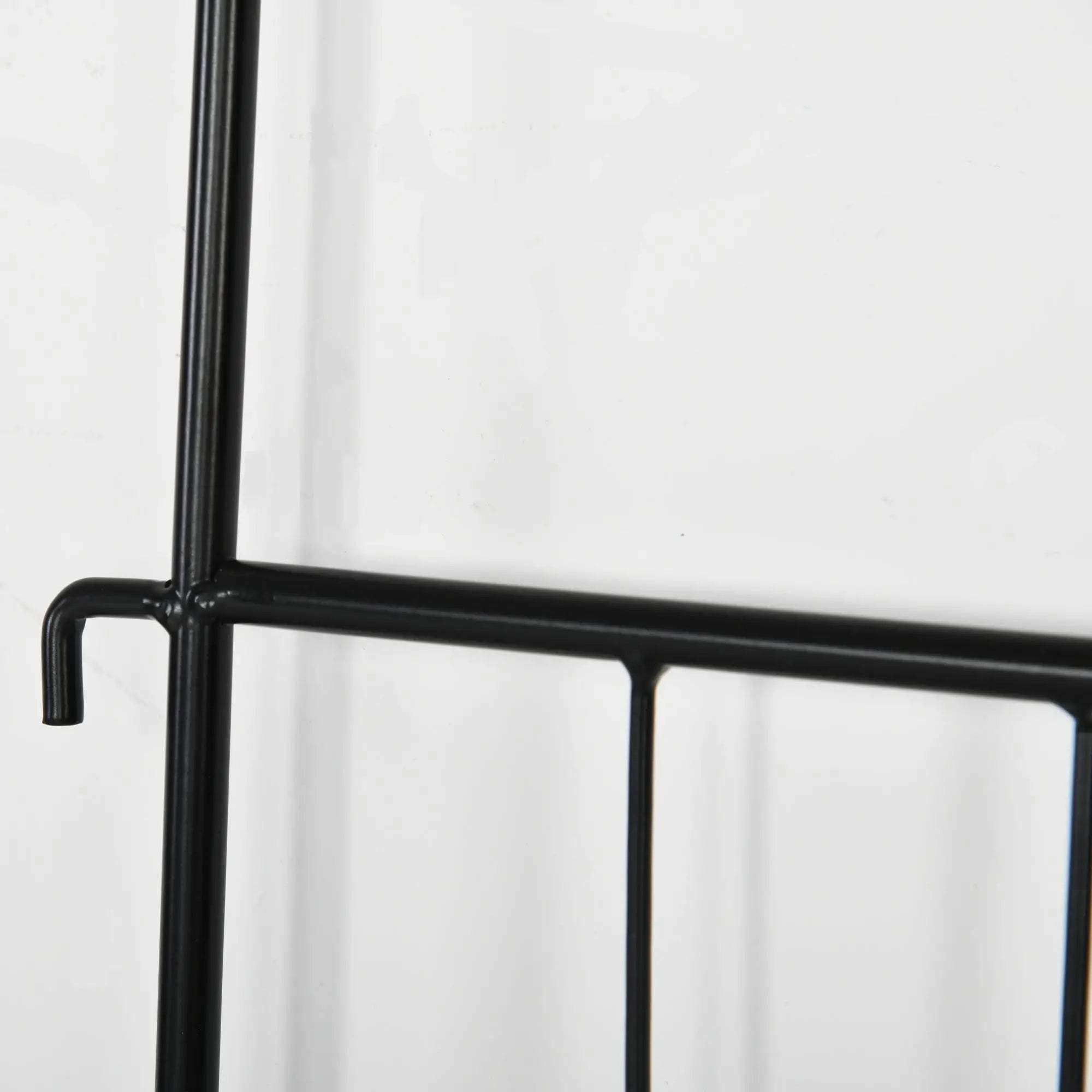 Outdoor Metal Garden Fence Panels, Animal Barrier, 4 Pack, Square Vines Garden Fences at Gallery Canada