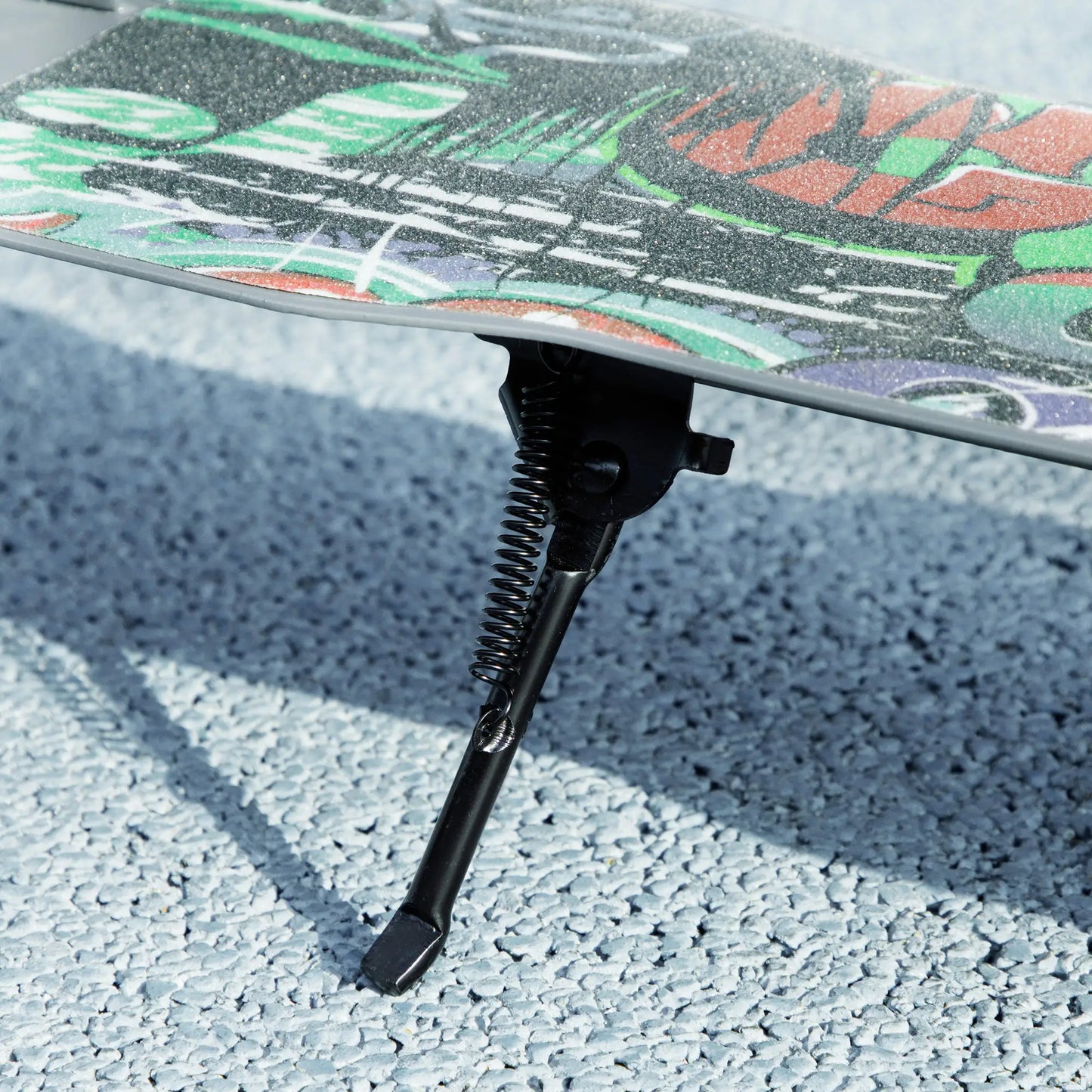 Kids Kick Scooter, Adjustable Height, Rear-Fender Brake, 200mm Wheel, Foldable, Green Scooters at Gallery Canada