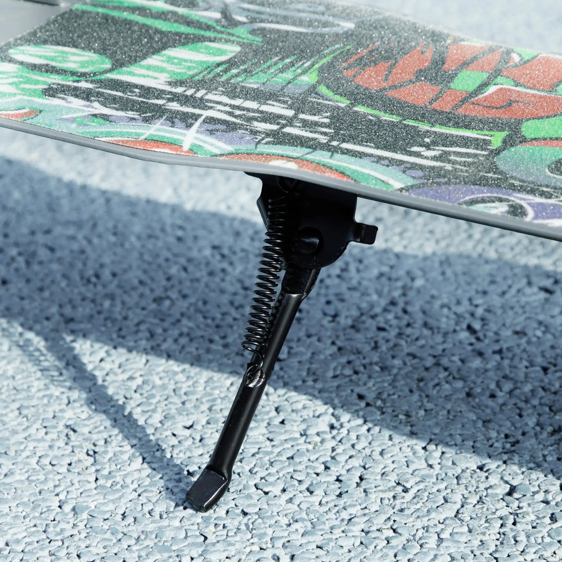 Kids Kick Scooter, Adjustable Height, Rear-Fender Brake, 200mm Wheel, Foldable, Green Scooters at Gallery Canada