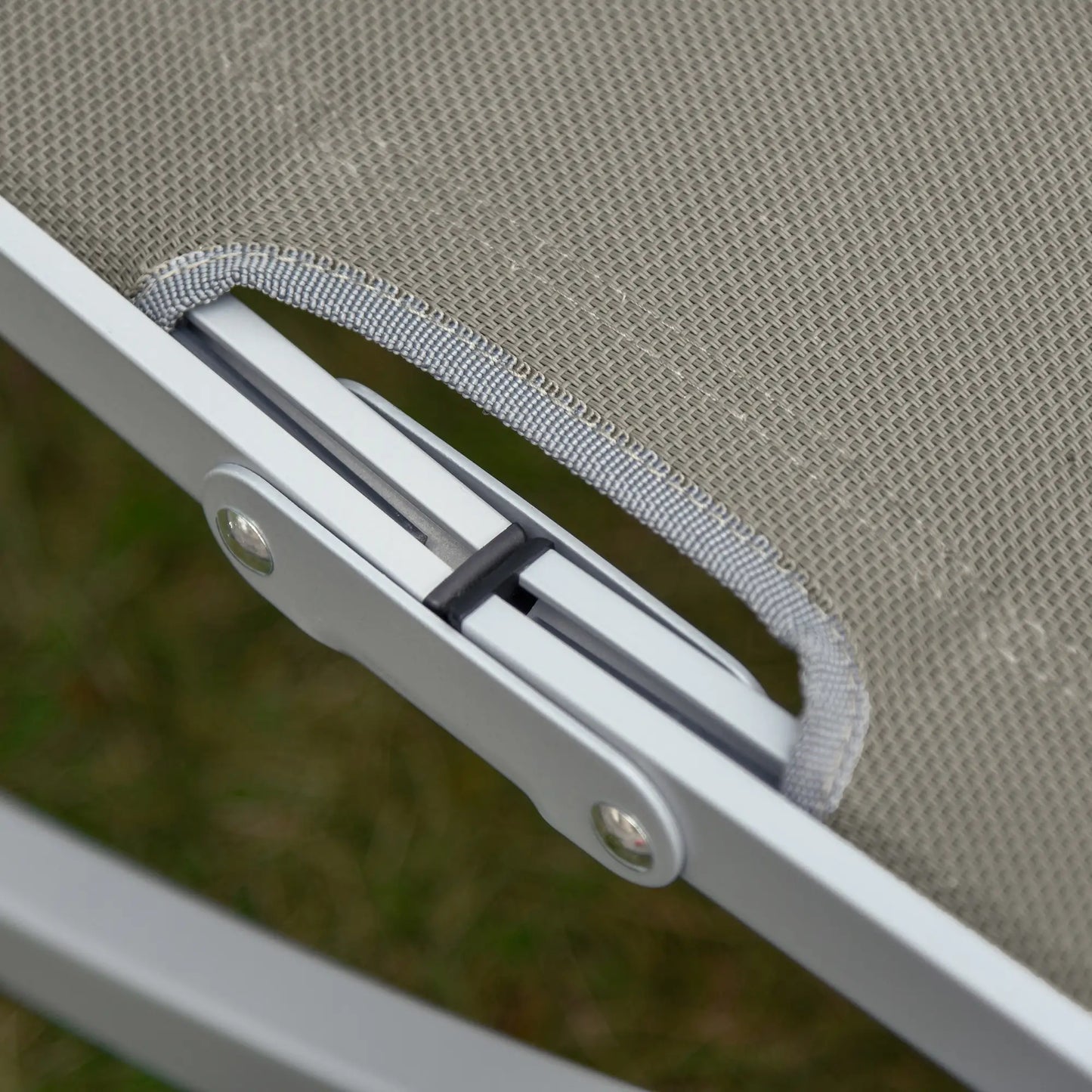 Foldable Pool Chaise Lounge Set of 2, 264lbs Capacity, Light Grey Lounger Chairs at Gallery Canada