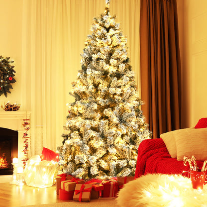 Pre-Lit Snow Flocked Hinged Artificial Christmas Tree, 6 ft, White Christmas Tree at Gallery Canada