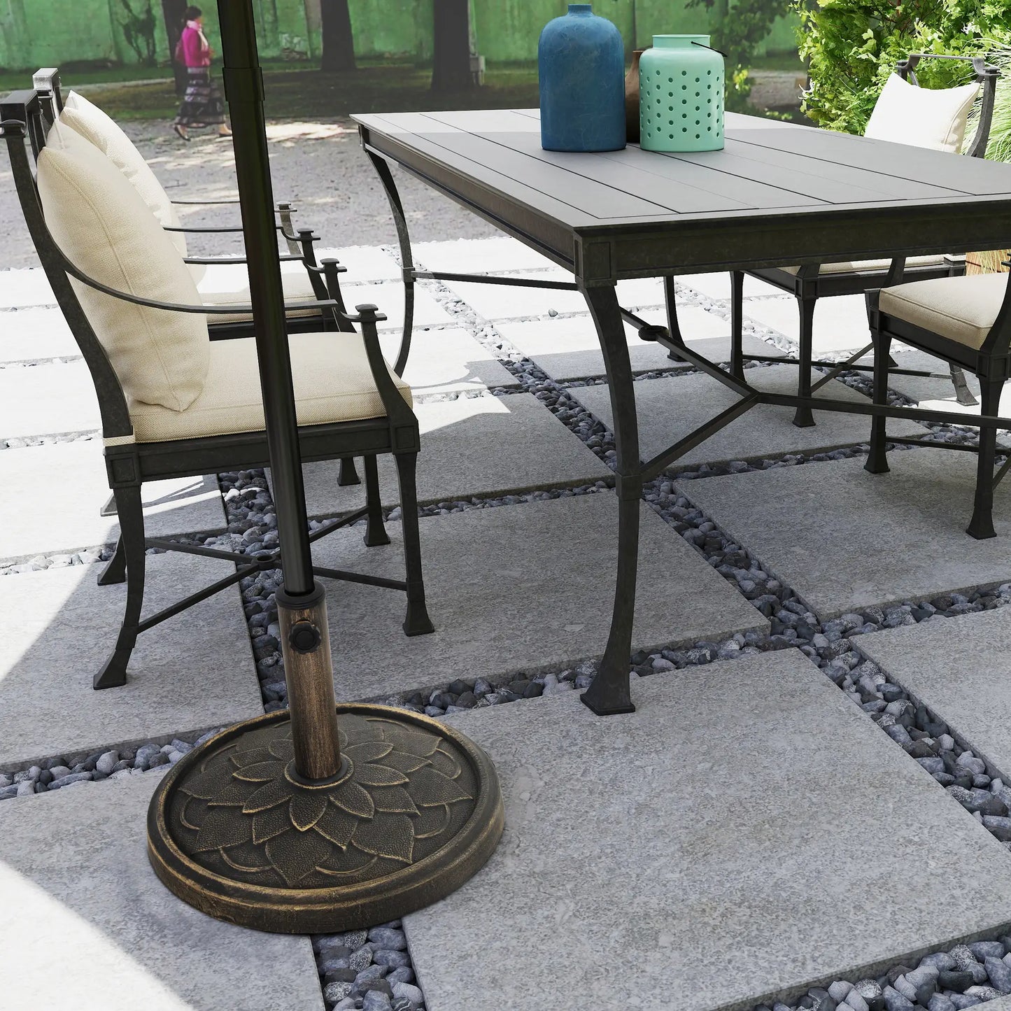 Round Patio Umbrella Base, 26 lbs Resin Stand, Heavy Duty Holder, Bronze Umbrella Bases at Gallery Canada