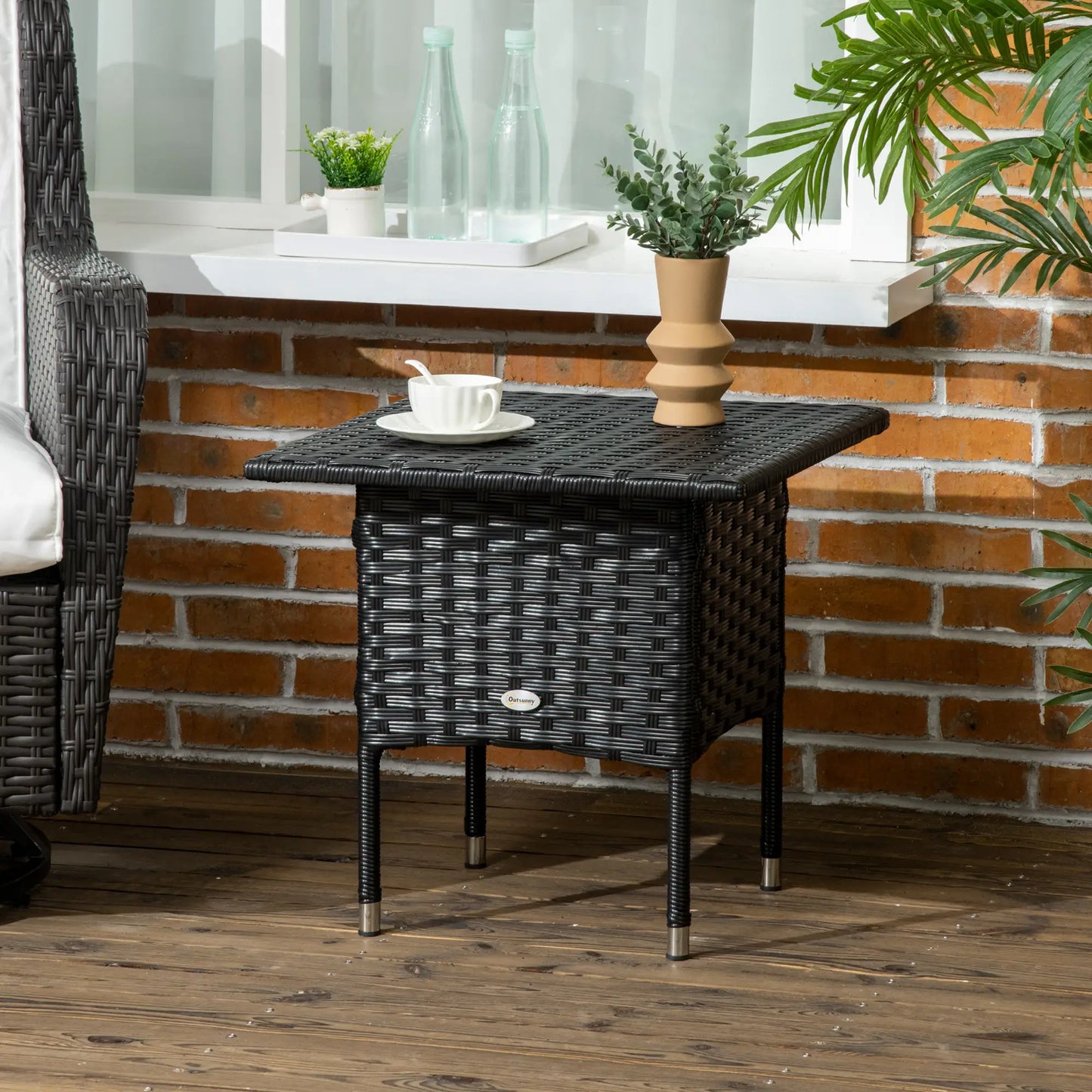 20" Outdoor Wicker Coffee Table, Plastic Board, Black Patio Dinning Tables at Gallery Canada