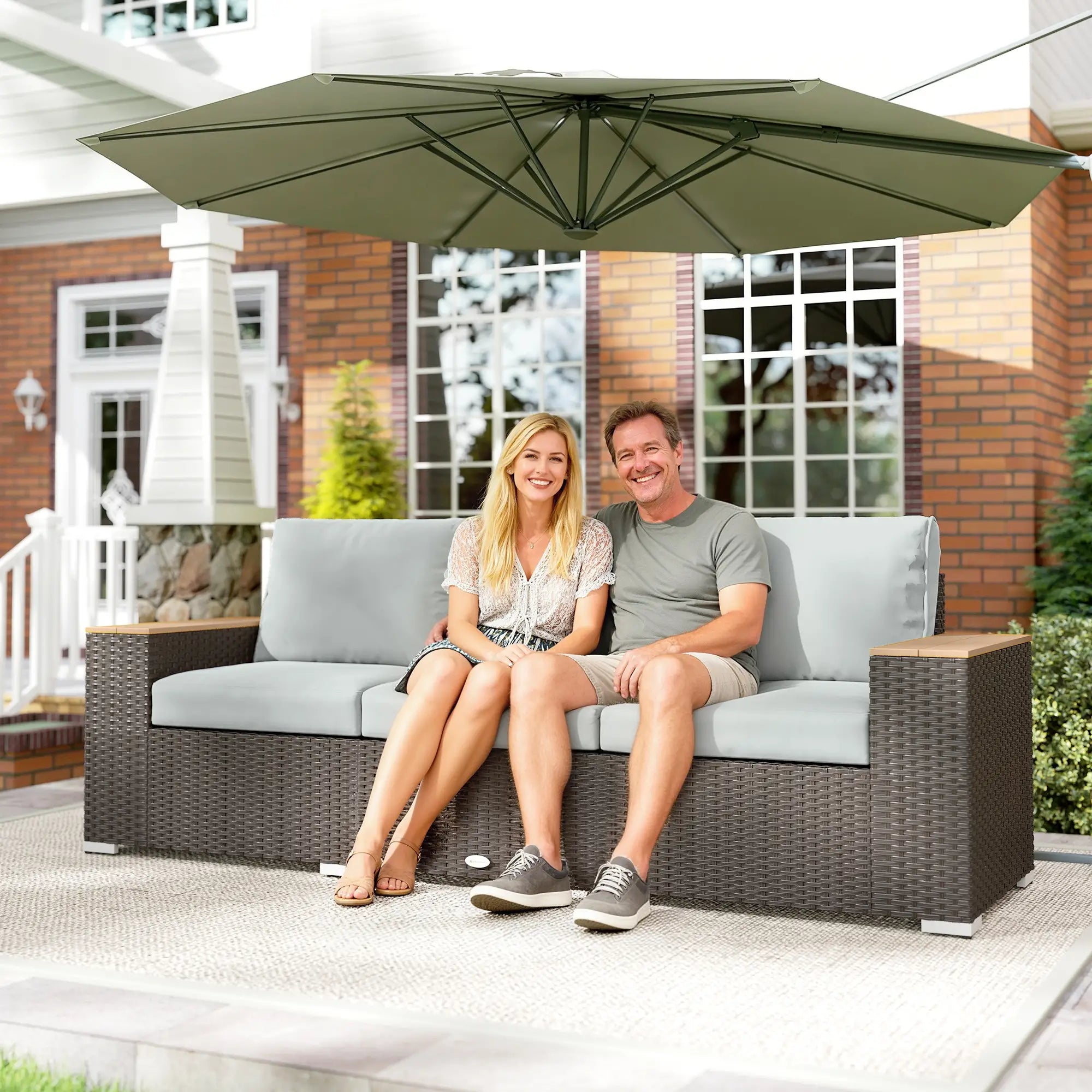 3-Seater Outdoor Sofa, Wicker Patio Couch With Wood Armrests, Grey Patio Furniture Sets at Gallery Canada