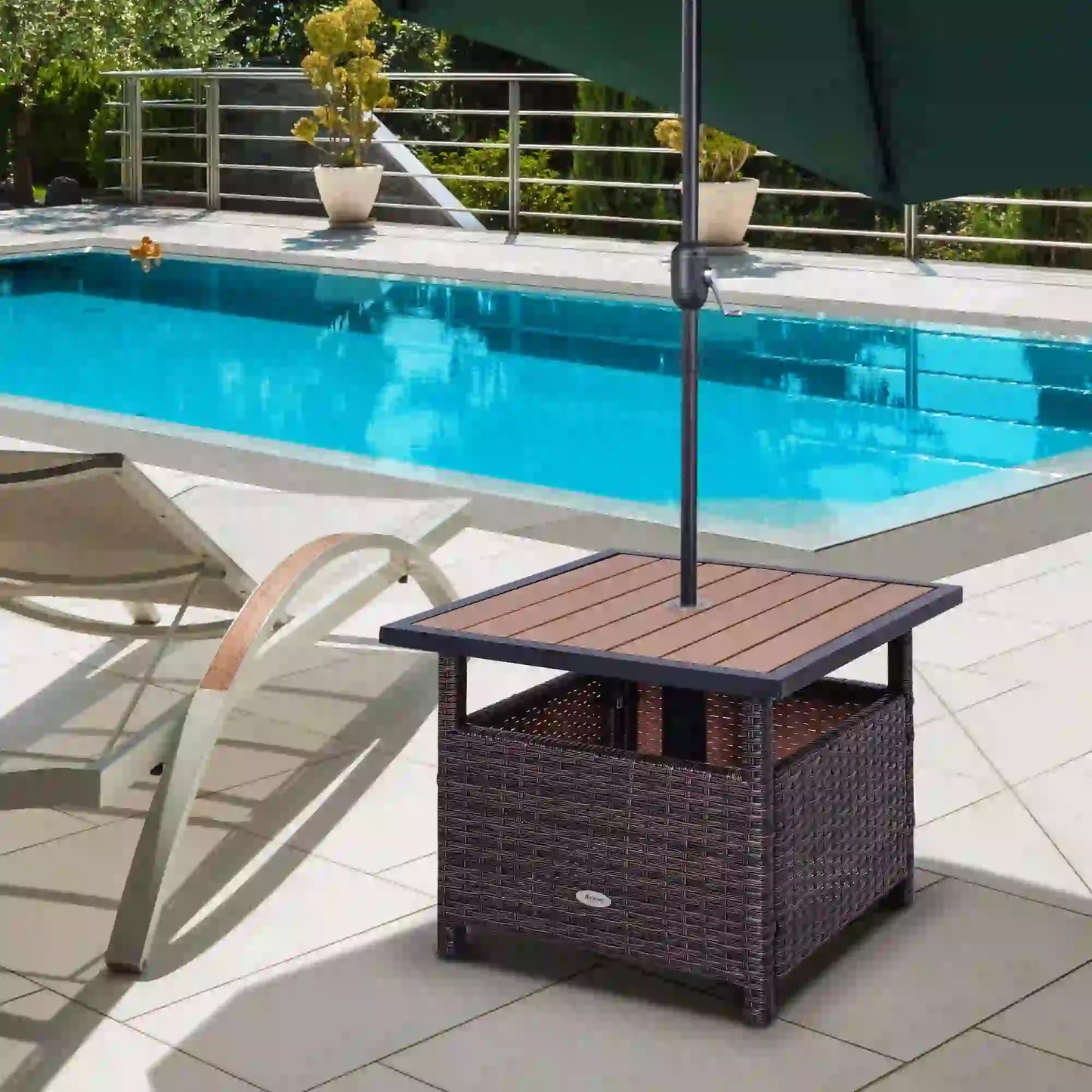 22" Square Steel Rattan Table, Umbrella Hole, Outdoor Patio, Brown Patio Side Tables at Gallery Canada