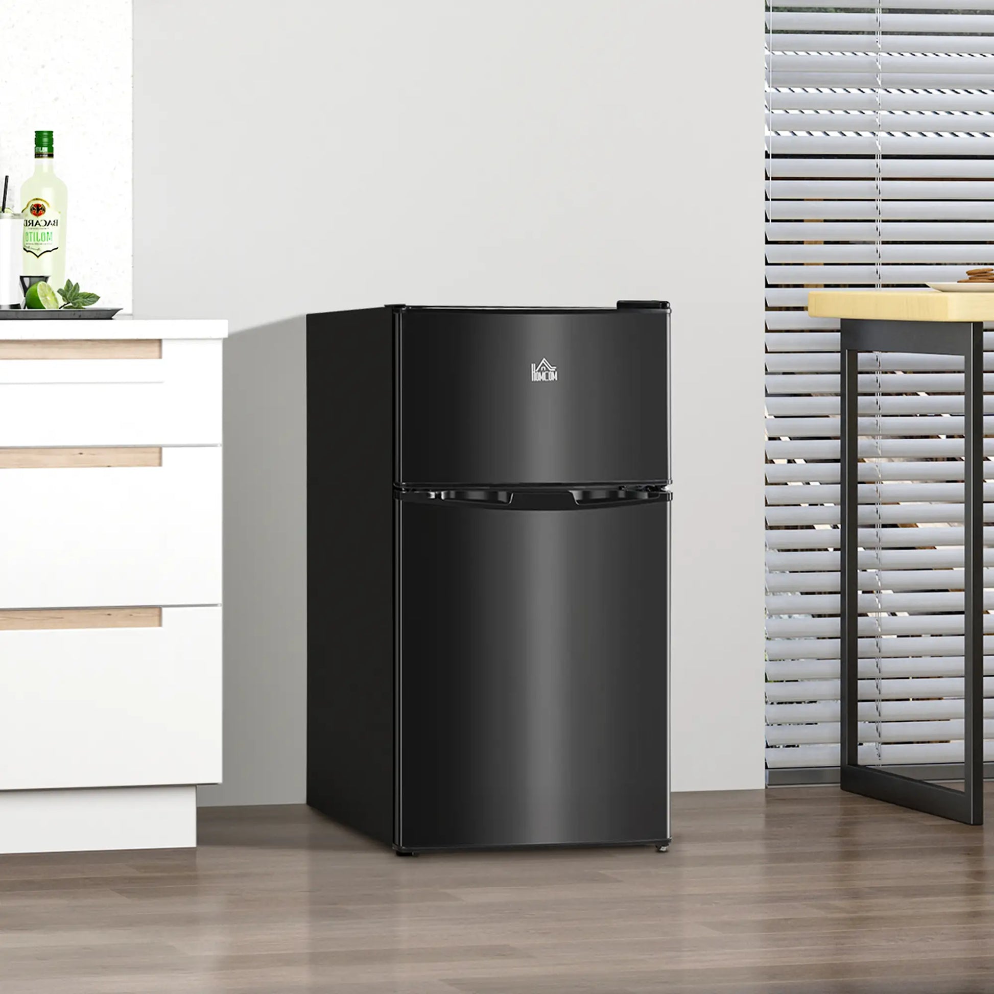 3.2 Cu Ft Compact Refrigerator, Mini Fridge with Freezer, Black Small Kitchen Appliances at Gallery Canada
