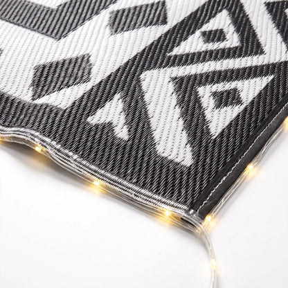Reversible Plastic Straw Rug, LED Lights, 12' x 9' Outdoor Reversible Rugs at Gallery Canada
