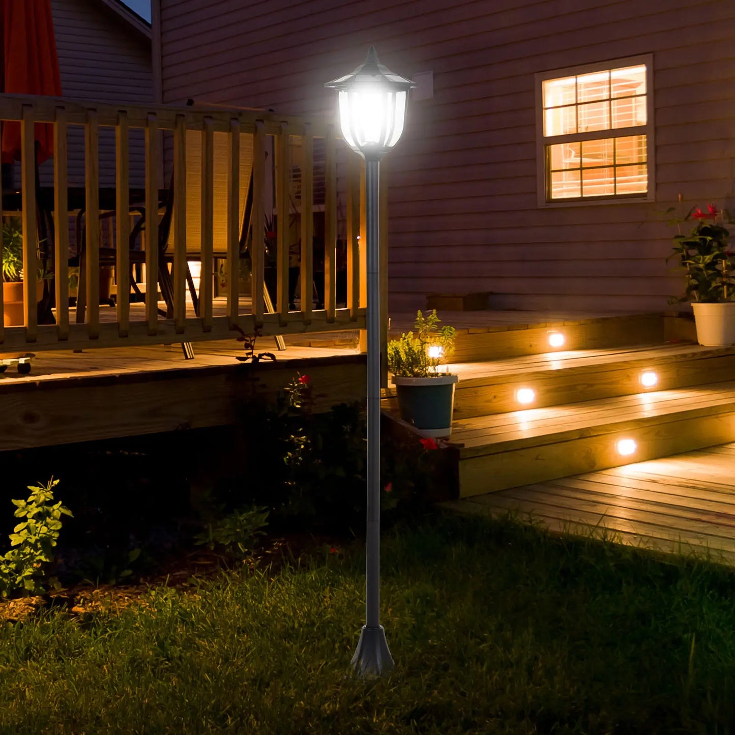 Solar Torch Lights, Outdoor Garden, 6 LED, Water-Resist, Auto On/Off Solar Post Lamps at Gallery Canada