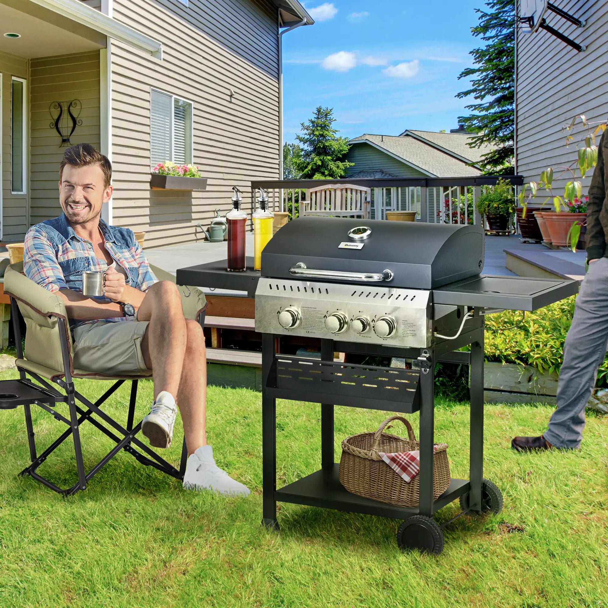 38,000 BTU Propane Gas Grill, 3 Burners, Side Burner, Warming Rack, Black Propane Gas Grills at Gallery Canada