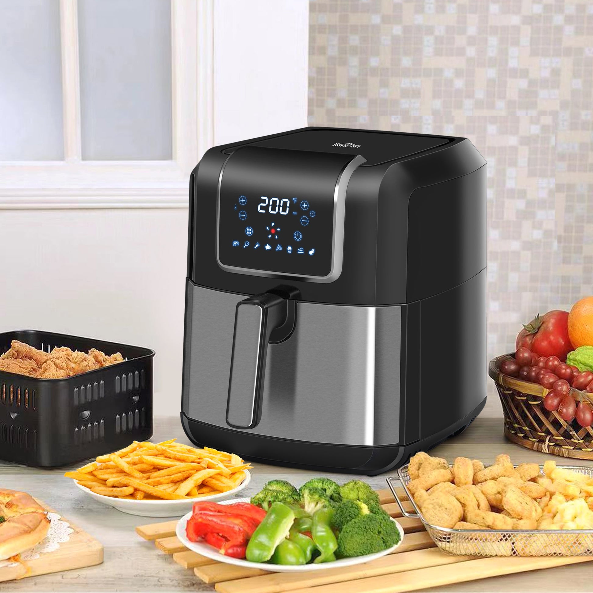Air Fryer, 1700W 6.9 Quart Air Fryers Oven with Digital Display, 360° Air Circulation, Adjustable Temperature, Timer, Nonstick Basket for Oil Less or Low Fat Cooking, Black at Gallery Canada