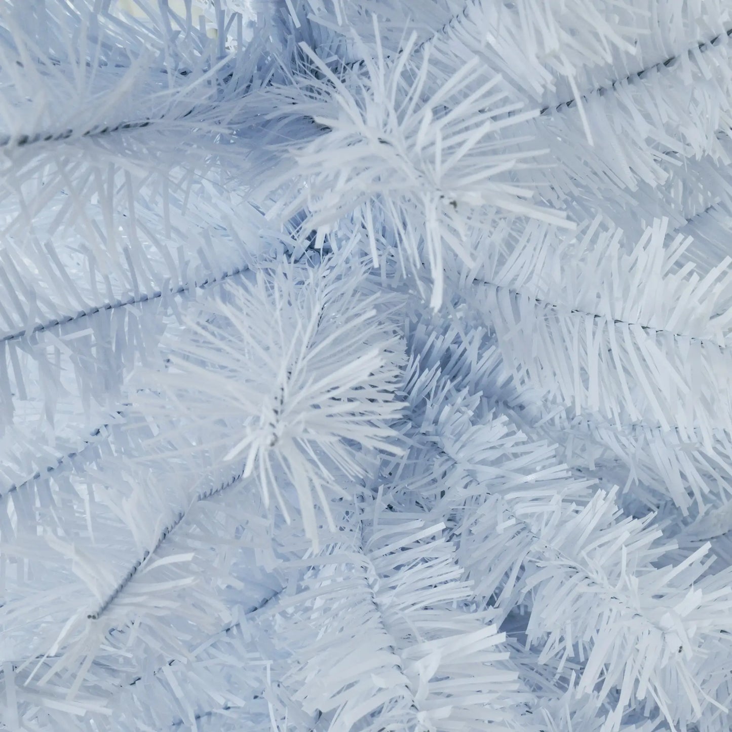 5ft Artificial Christmas Tree, 536 Branch Tips, Metal Stand, White White Christmas Trees at Gallery Canada