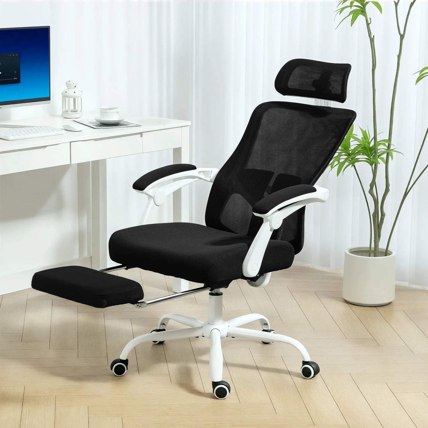 Ergonomic Office Chair, Mesh Reclining Desk Chair, Adjustable Lumbar Support, Headrest, Black Office Chairs at Gallery Canada