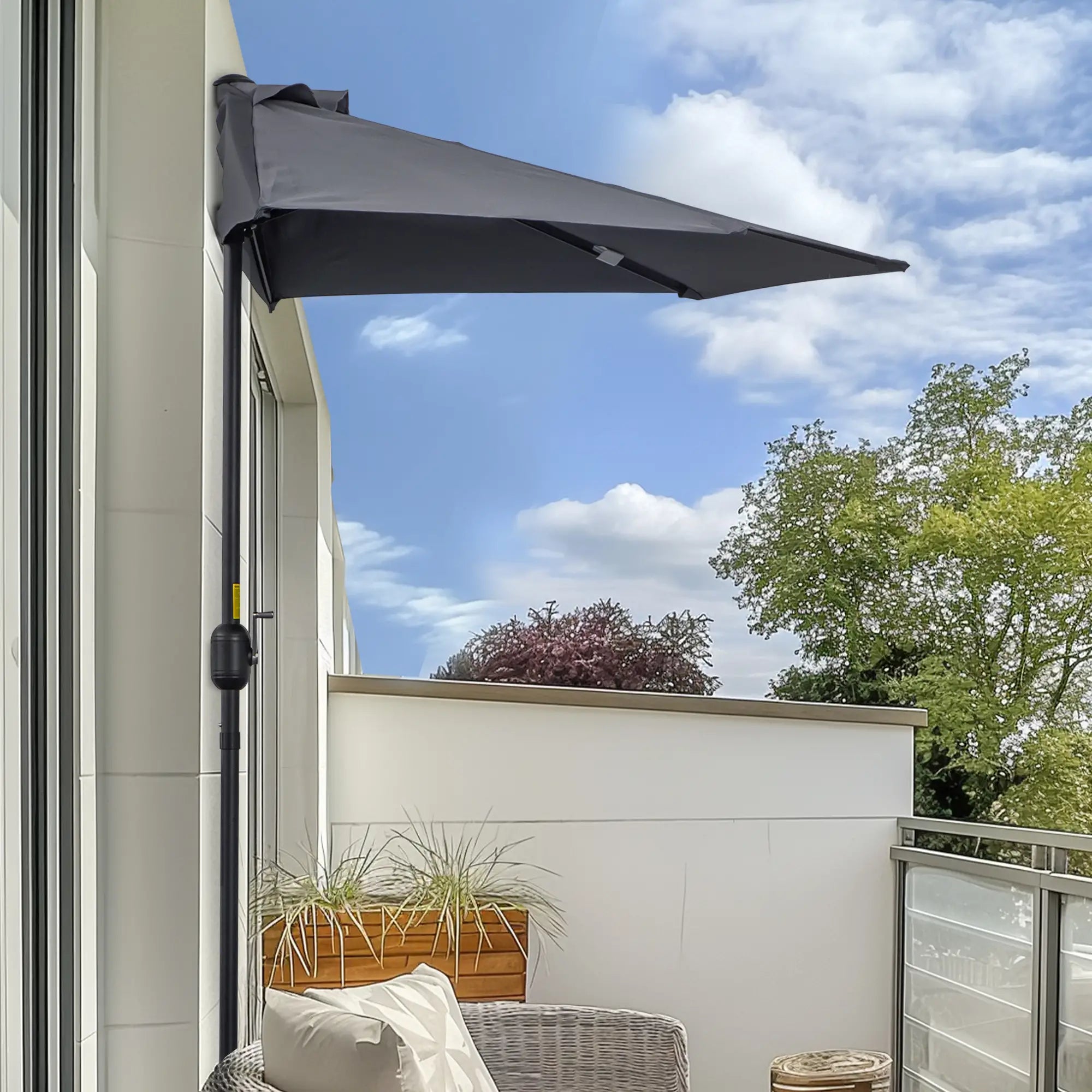 9ft Half Round Umbrella, Outdoor Patio Sun Shade, 5 Ribs, Grey Sun Umbrellas at Gallery Canada