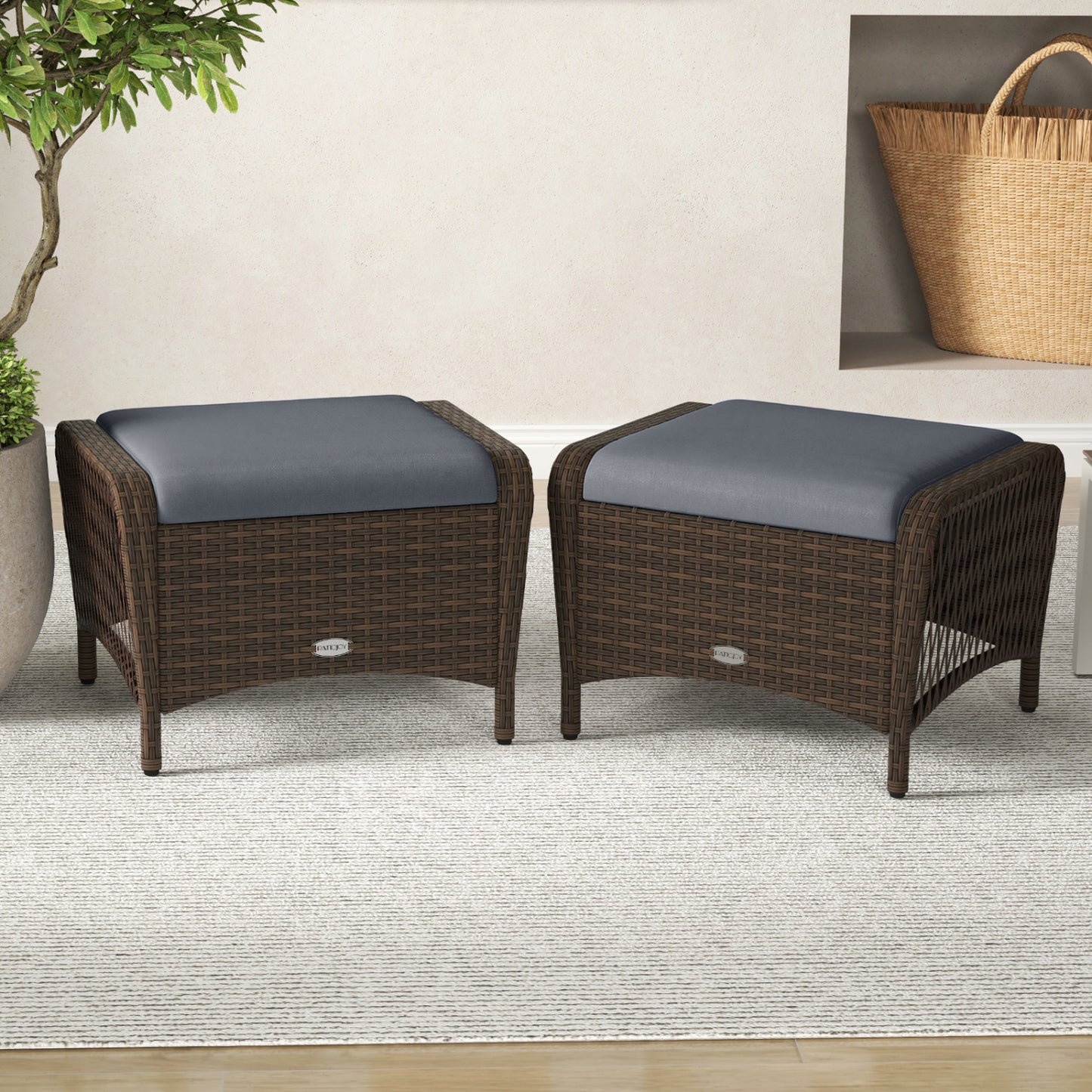 Set Of 2 PE Wicker Ottomans With Cushions, Grey