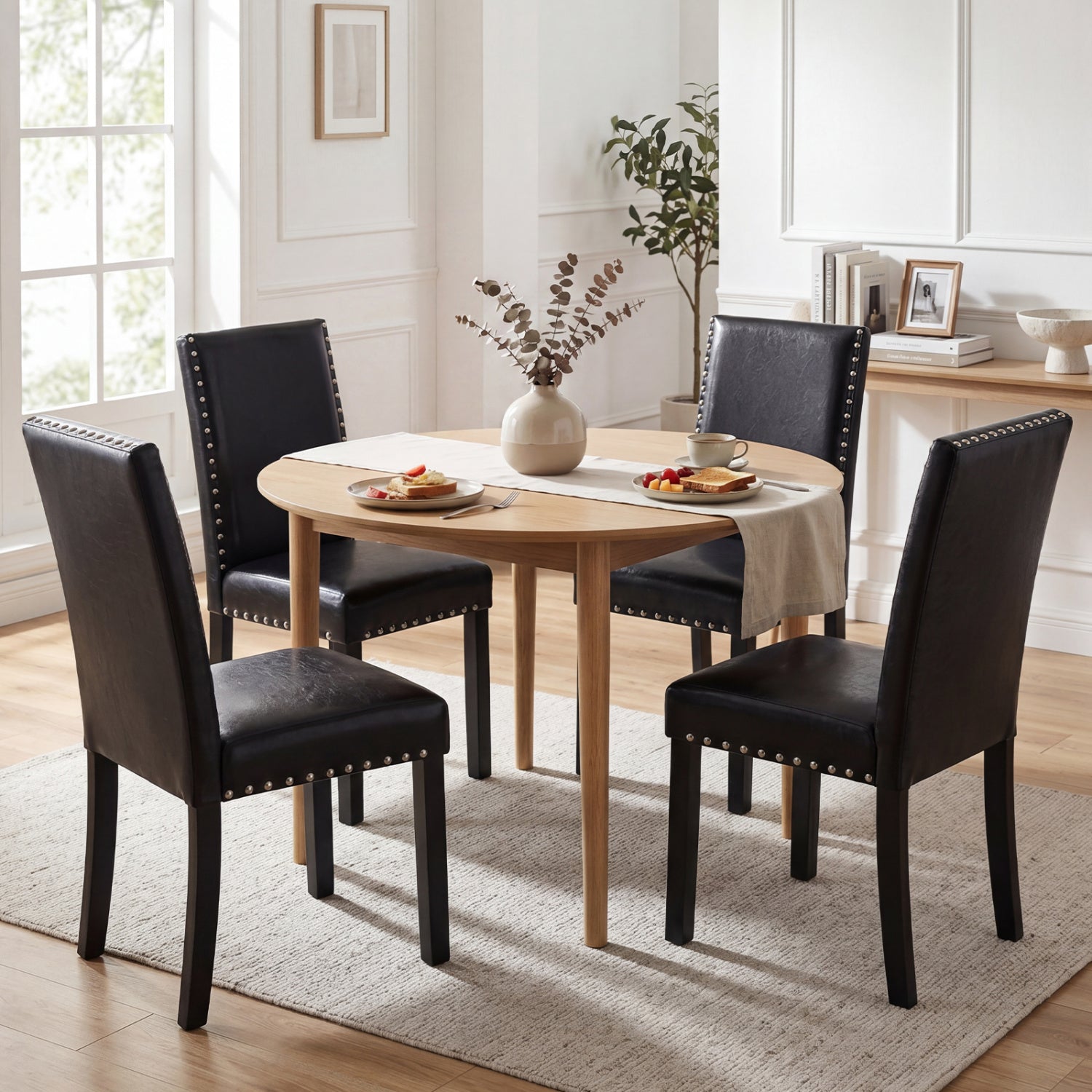 Set of 4 Dining Chairs with Solid Rubber and Wood Legs Dining Chairs at Gallery Canada