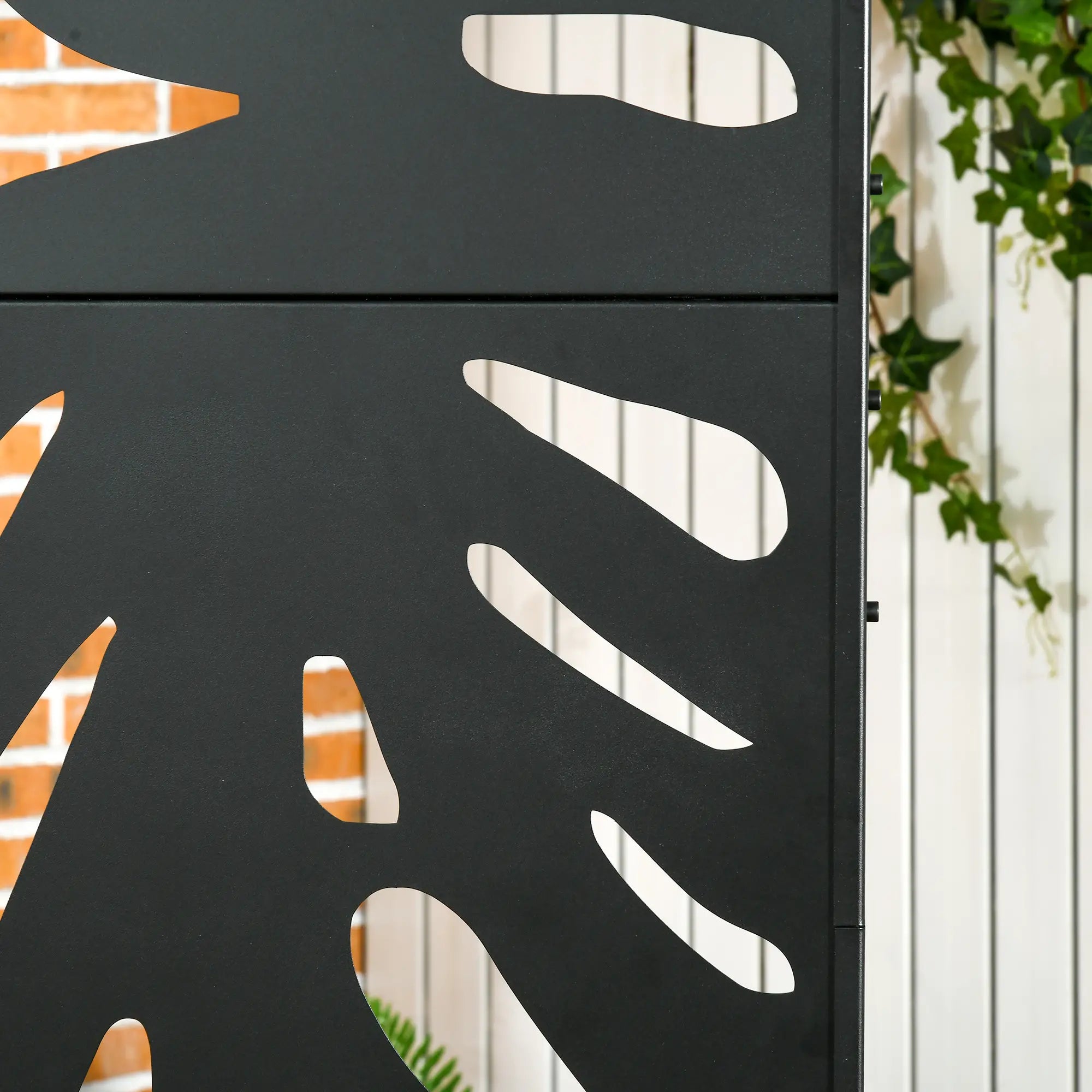 Freestanding Outdoor Privacy Screen, Metal Divider for Garden, Backyard, Black Side Awnings at Gallery Canada