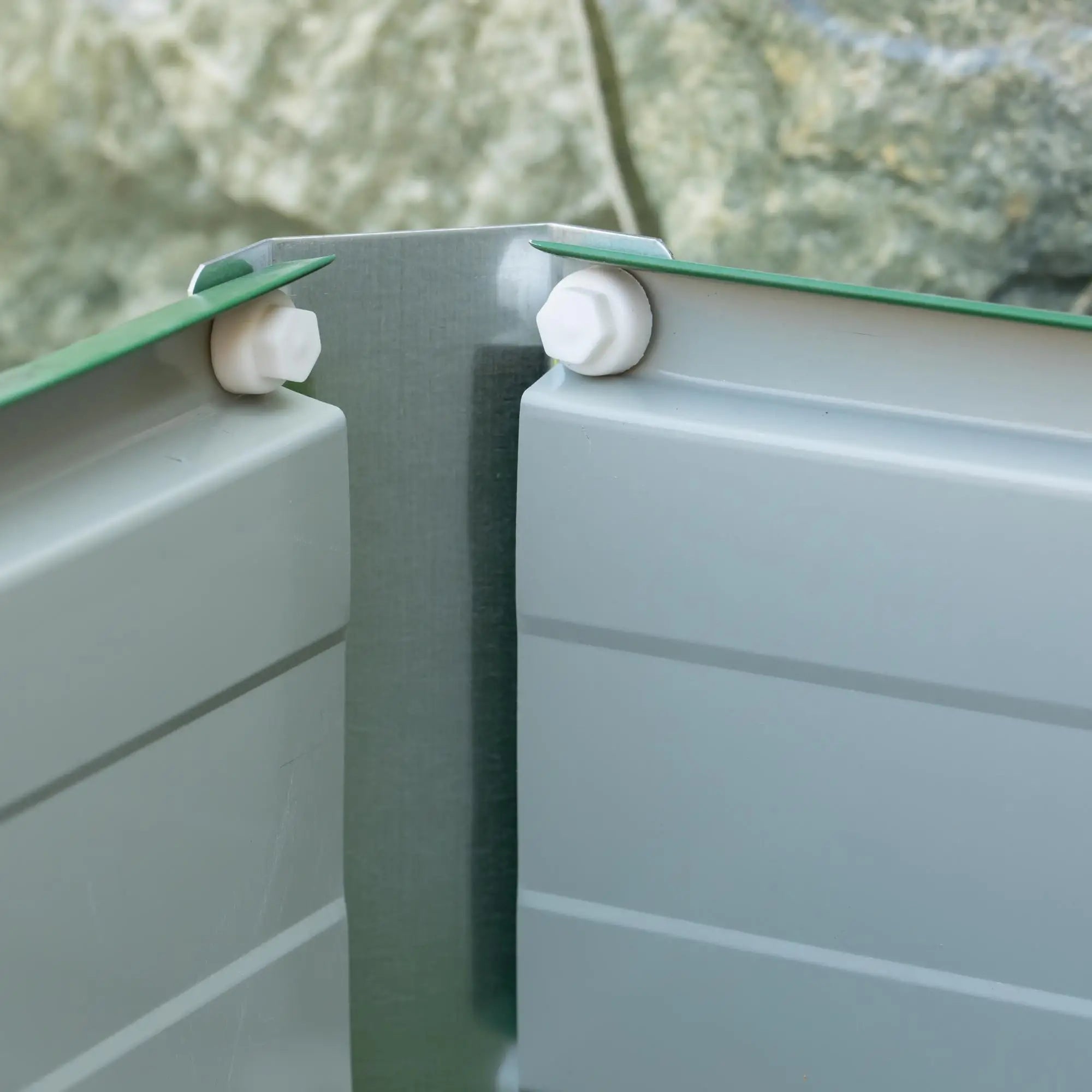 6' x 1.5' x 1.3' Galvanized Raised Garden Bed, Large Metal Planter Box, Green Galvanized Planter Boxes at Gallery Canada