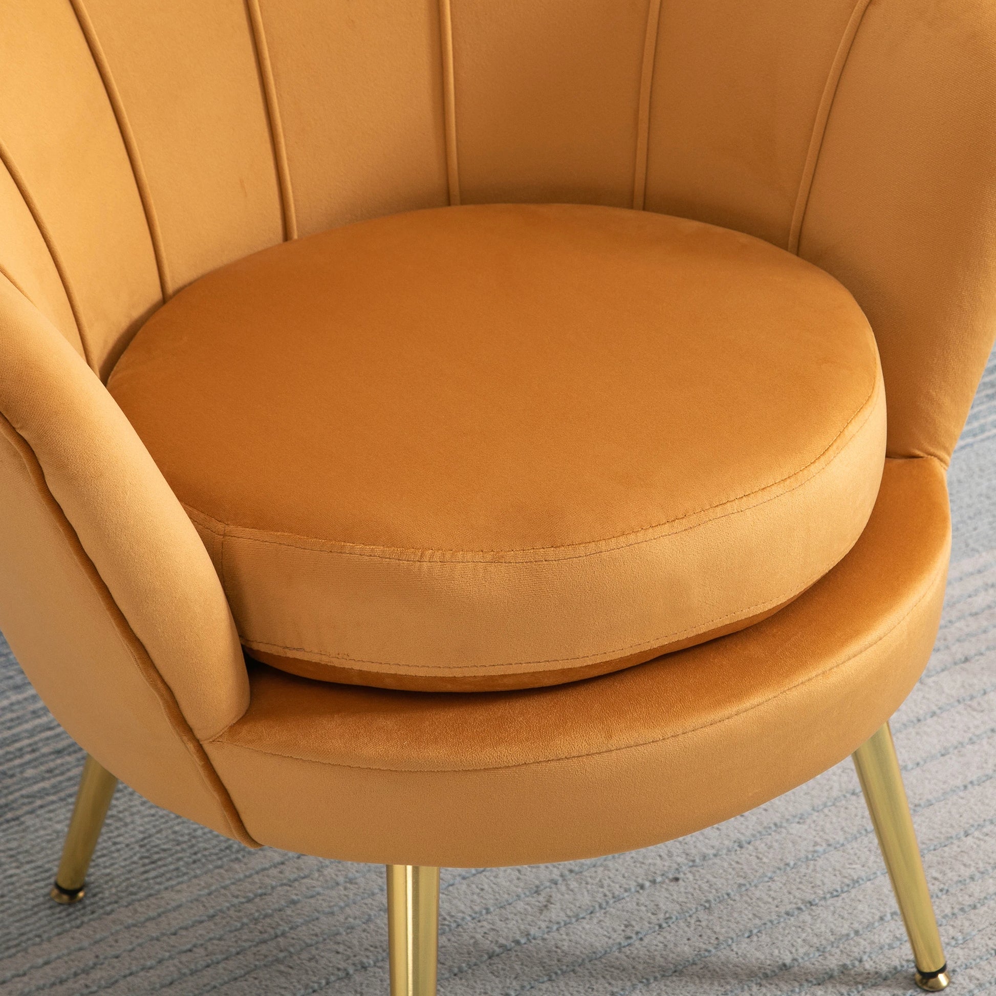 Modern Velvet Accent Chair, Gold Metal Legs, 1-Piece, Yellow Accent Chairs at Gallery Canada