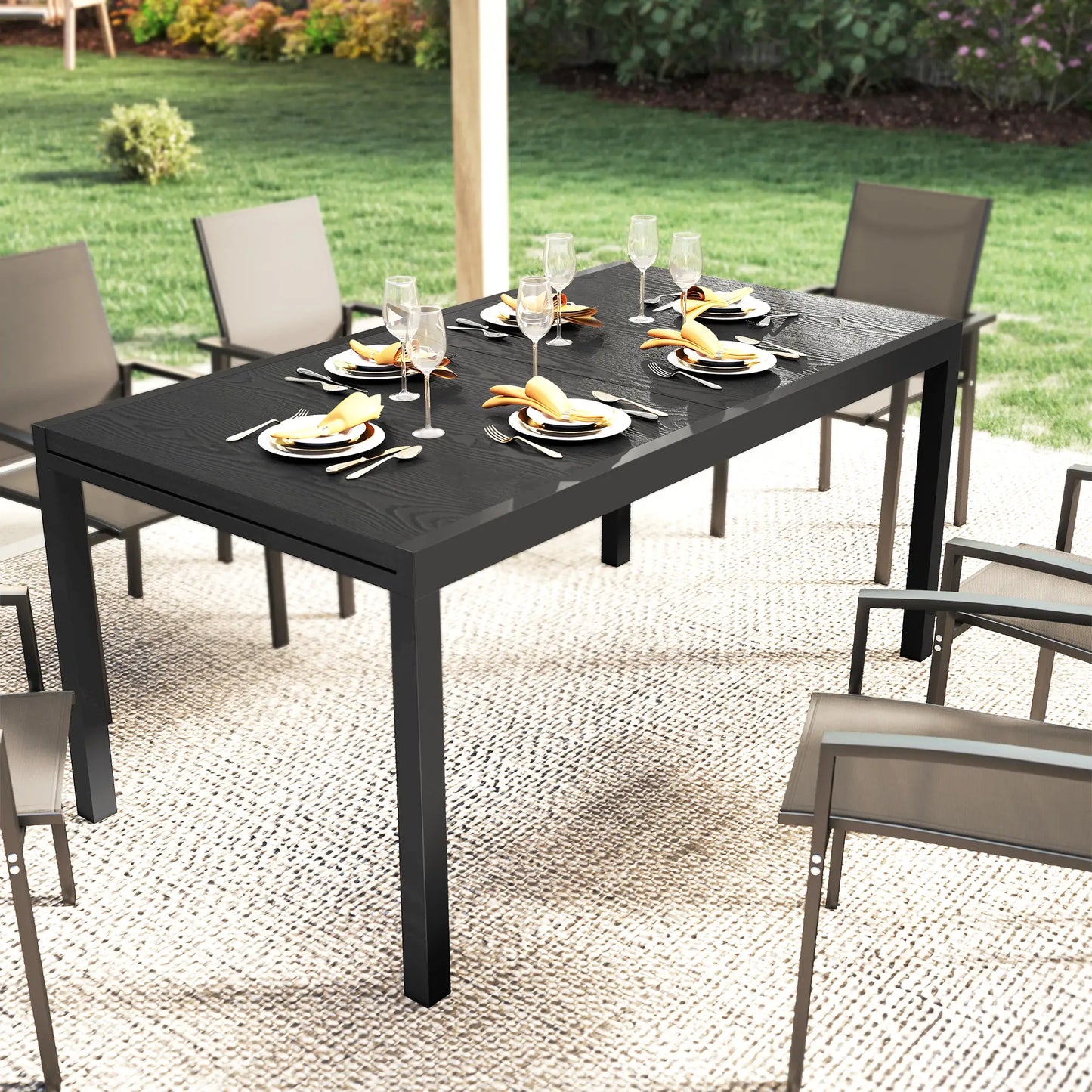 Expandable Aluminum Patio Dining Table, 84.3"-60.6", Adjustable Foot Pads Patio Dining Tables at Gallery Canada