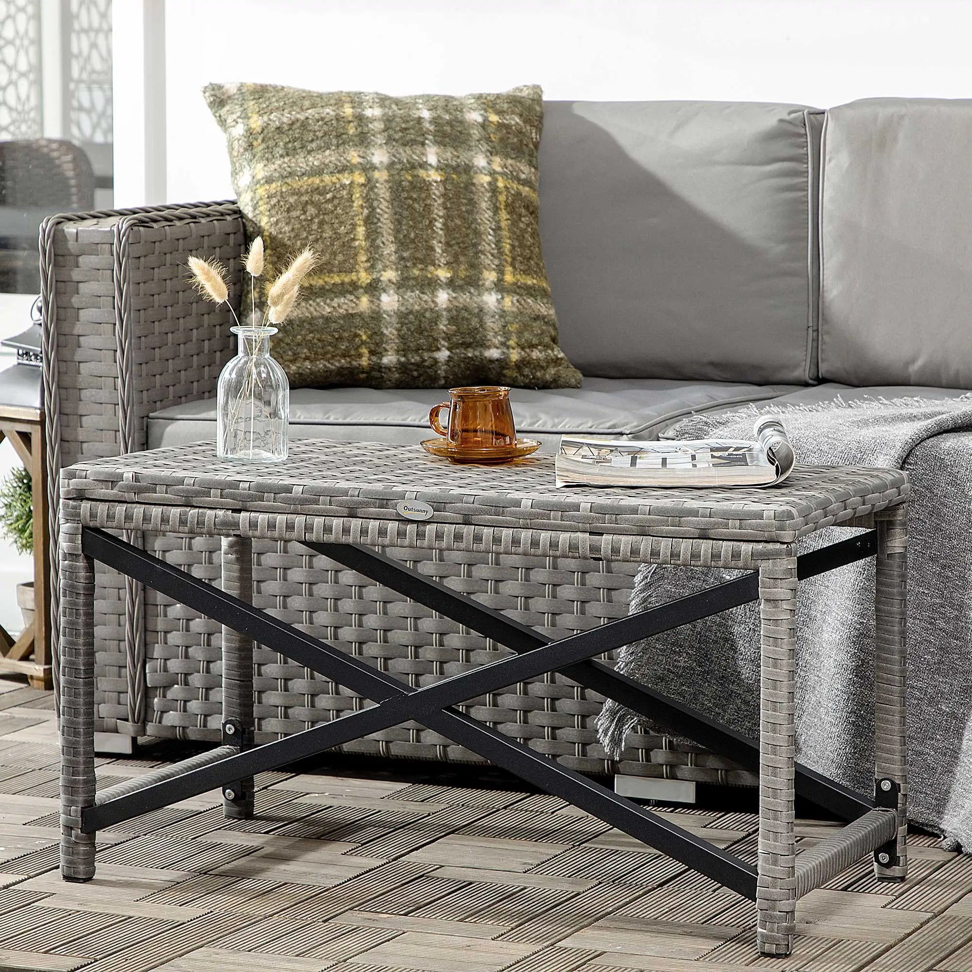 Wicker End Table, Outdoor PE Rattan Side Table, Plastic Board, Mixed Gray, Gray Patio Side Tables at Gallery Canada