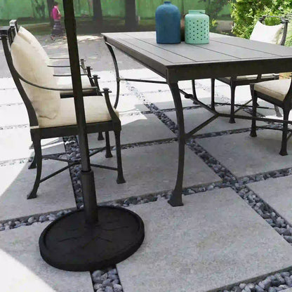 Round Patio Umbrella Base, 26 lbs Resin Stand, Black Umbrella Bases at Gallery Canada