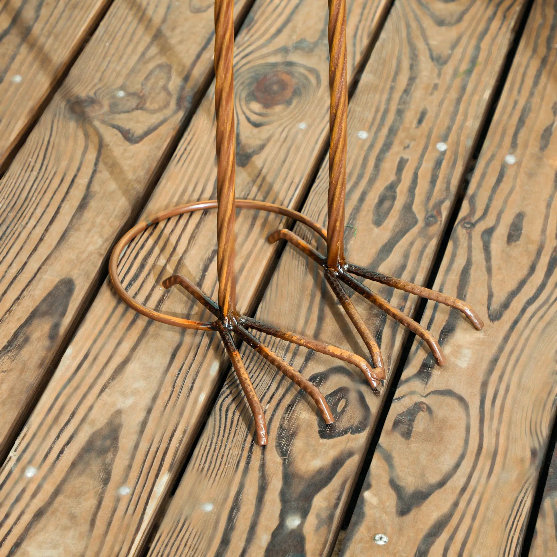 Flying Crane Garden Statue, 42.5" Steel Lawn Ornament, Mixed Colour Garden Decor at Gallery Canada