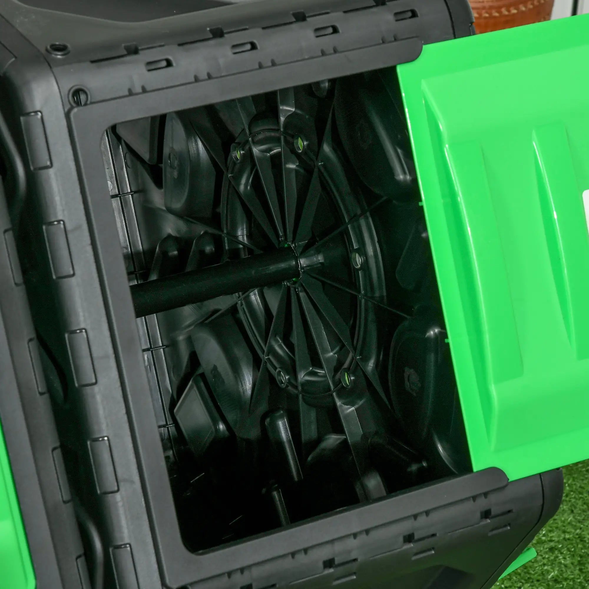 Rotating Composter, Dual Chamber Bin, 24 Vents, Steel Legs, 34.5 Gallon, Green Garden Accessories at Gallery Canada