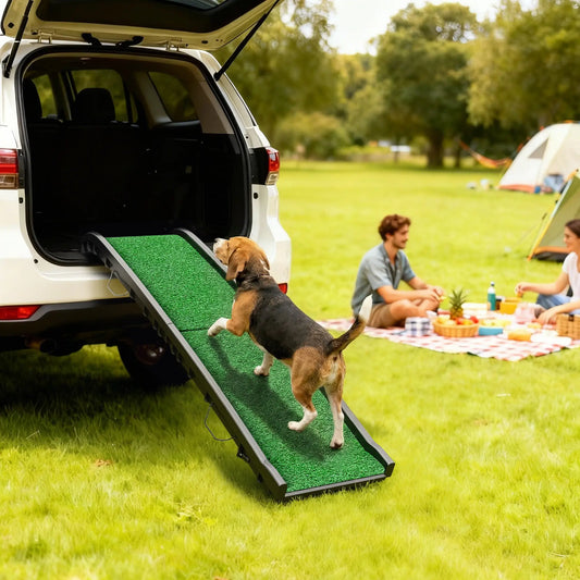 61 Inches Folding Pet Ramp With Grass Surface, Raised Side Rails Dog Stairs Black, Green at Gallery Canada